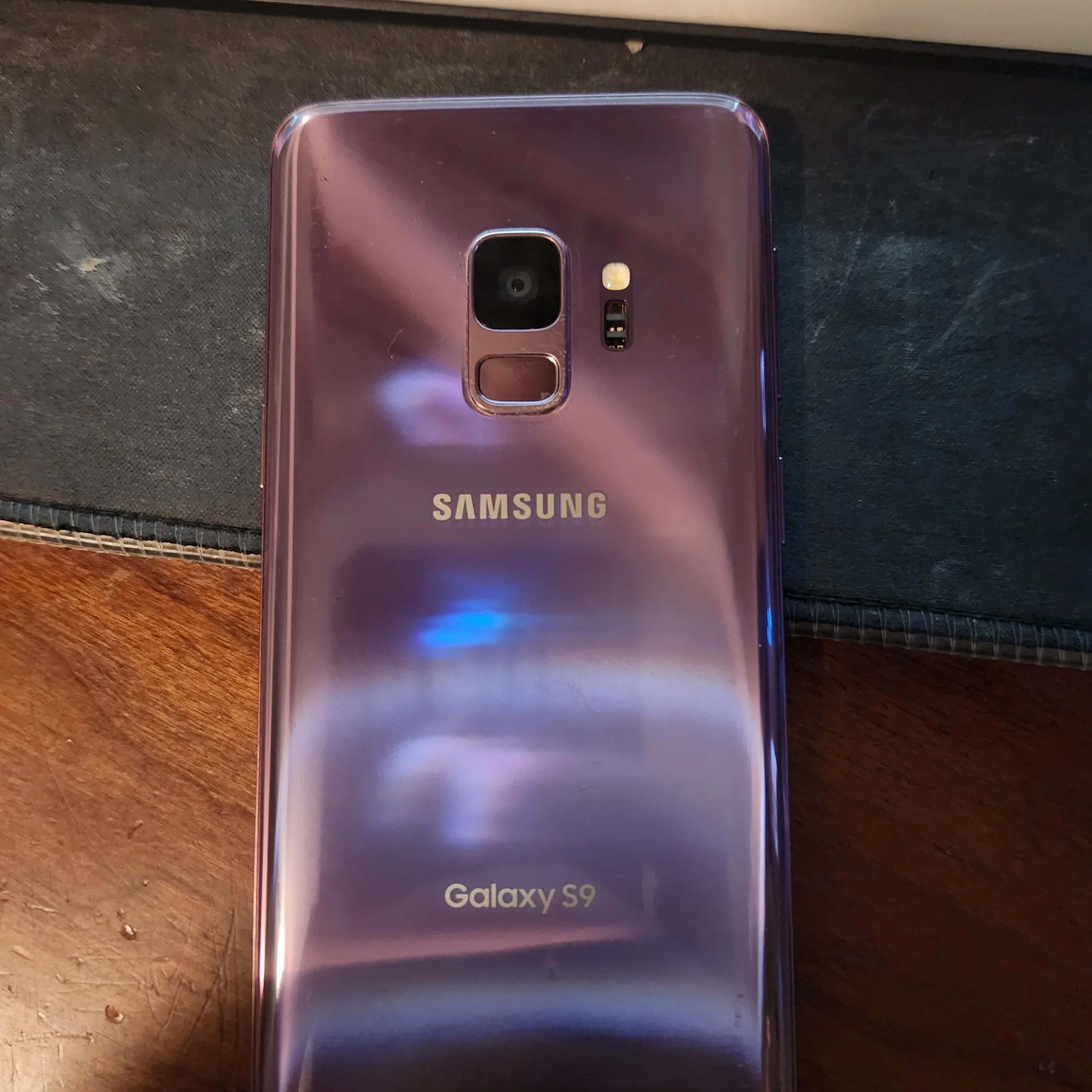 Samsung Galaxy s9 unlocked 64gb storage in purple