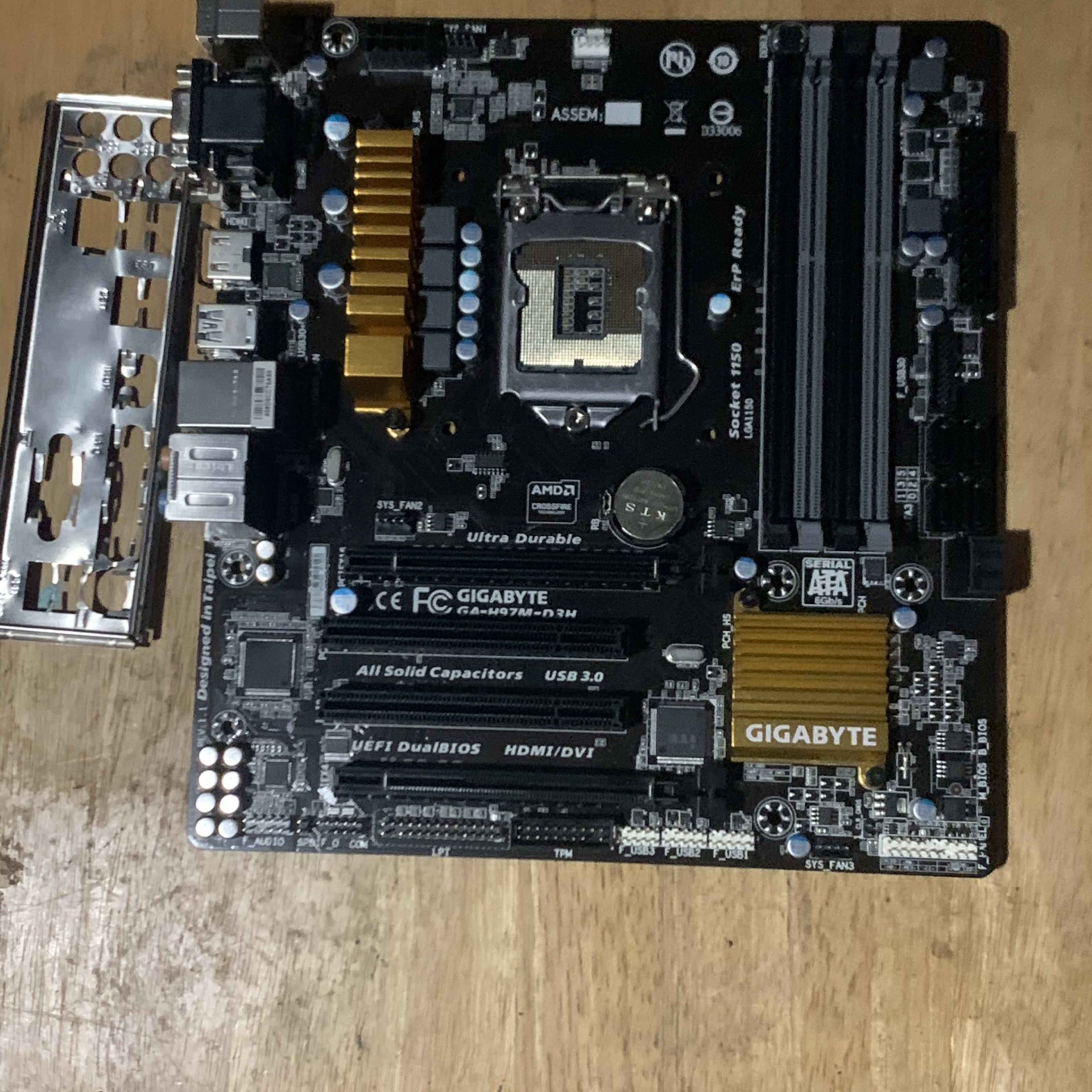 GIGABYTE GA-H97M-D3H MOTHERBOARD