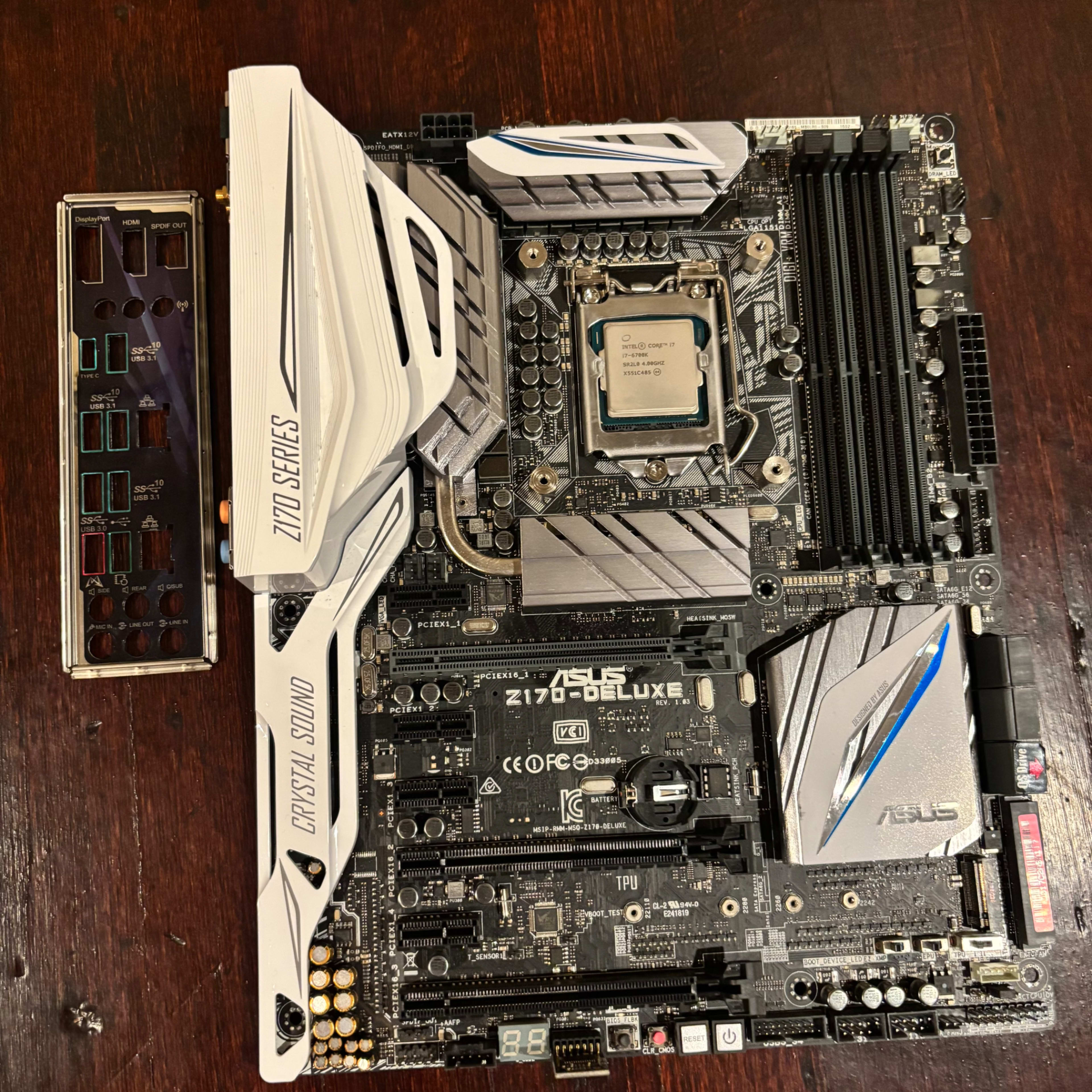 ASUS Z170-Deluxe ATX + Intel i7 6700k | Jawa ASUS Z170-Deluxe ATX + Intel i7 6700k | Jawa