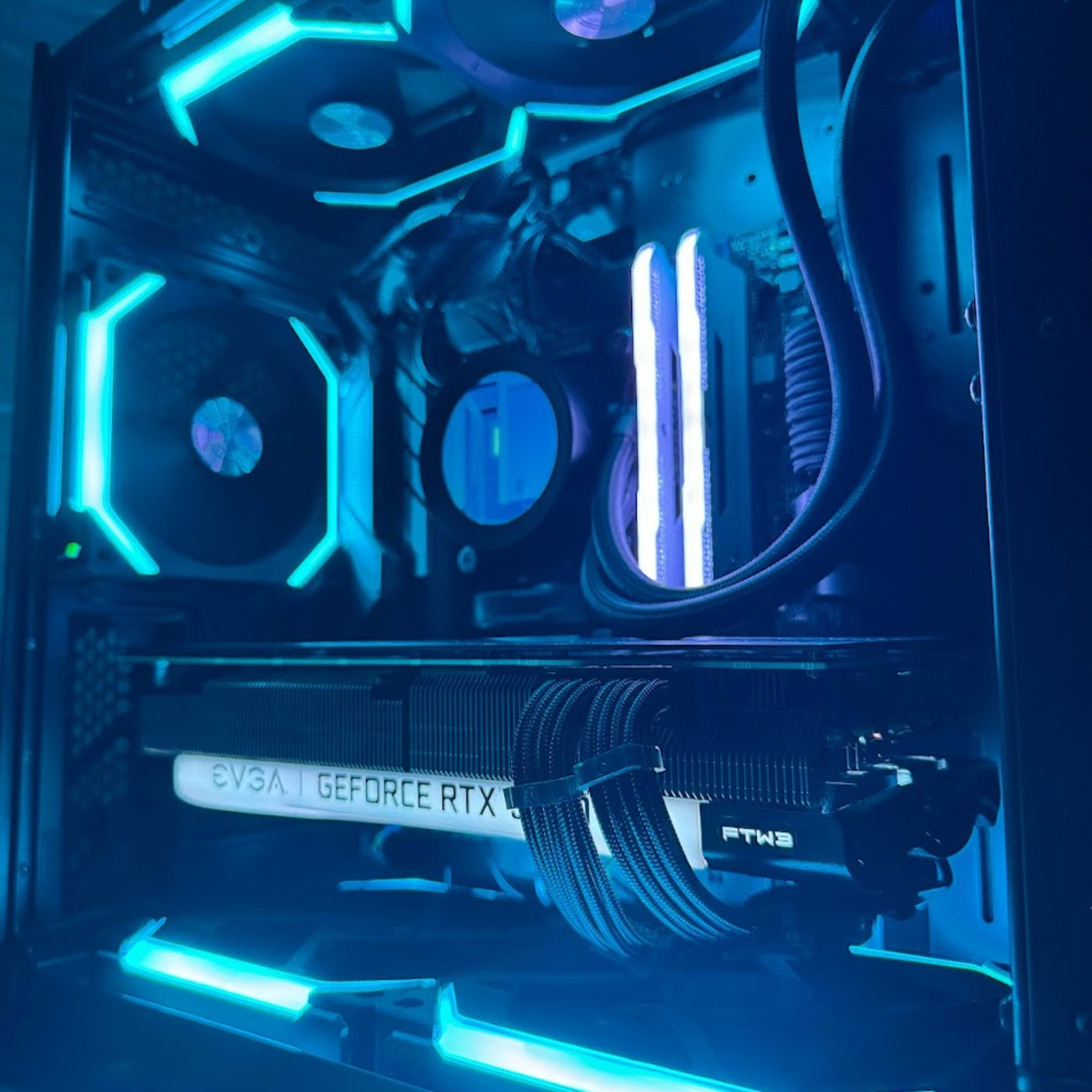 🔥Custom Gaming PC For All Gamers Of Every Level i5 12400 & 3070 ti!!!!🔥