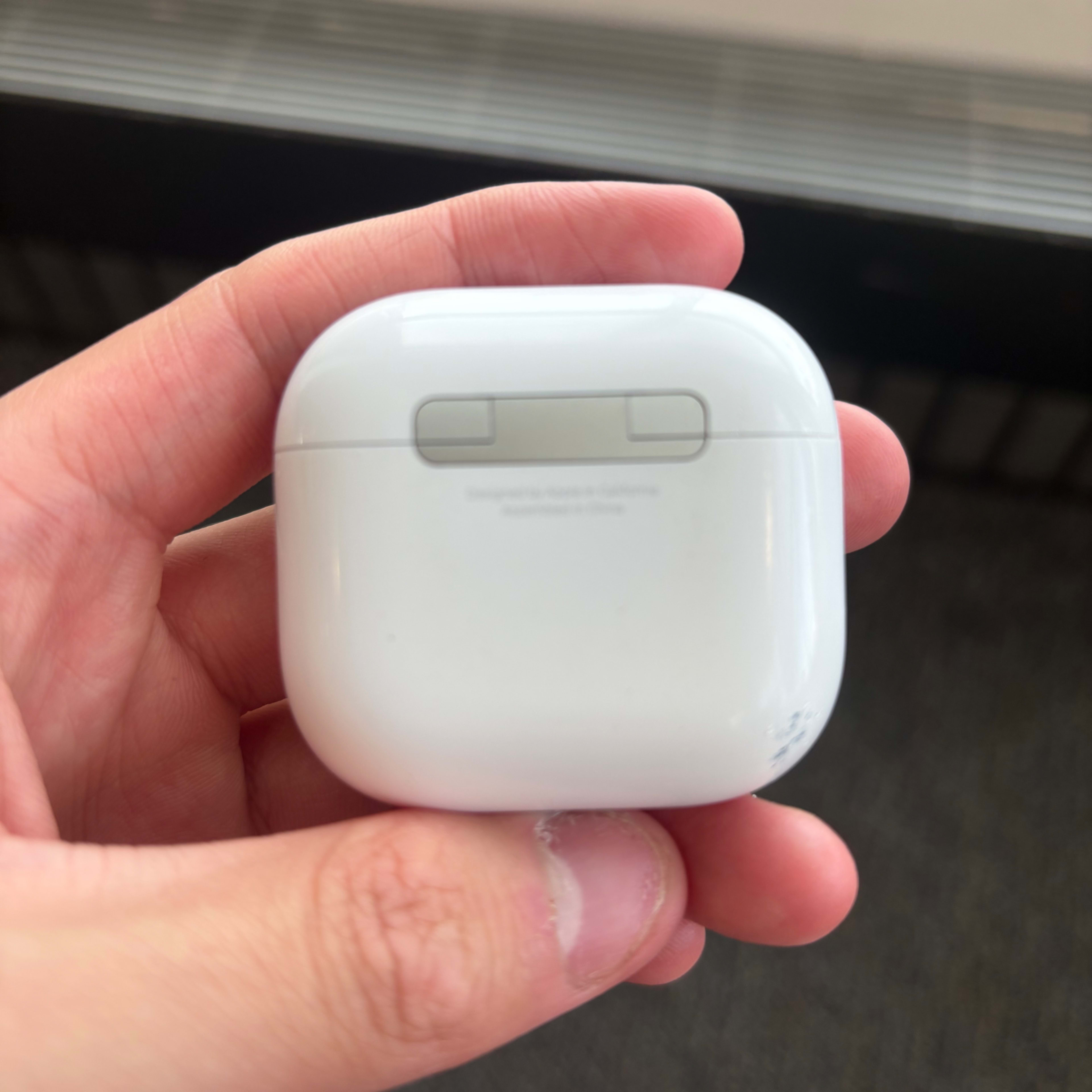 Apple AirPods 4 Non-ANC | Jawa Apple AirPods 4 Non-ANC | Jawa