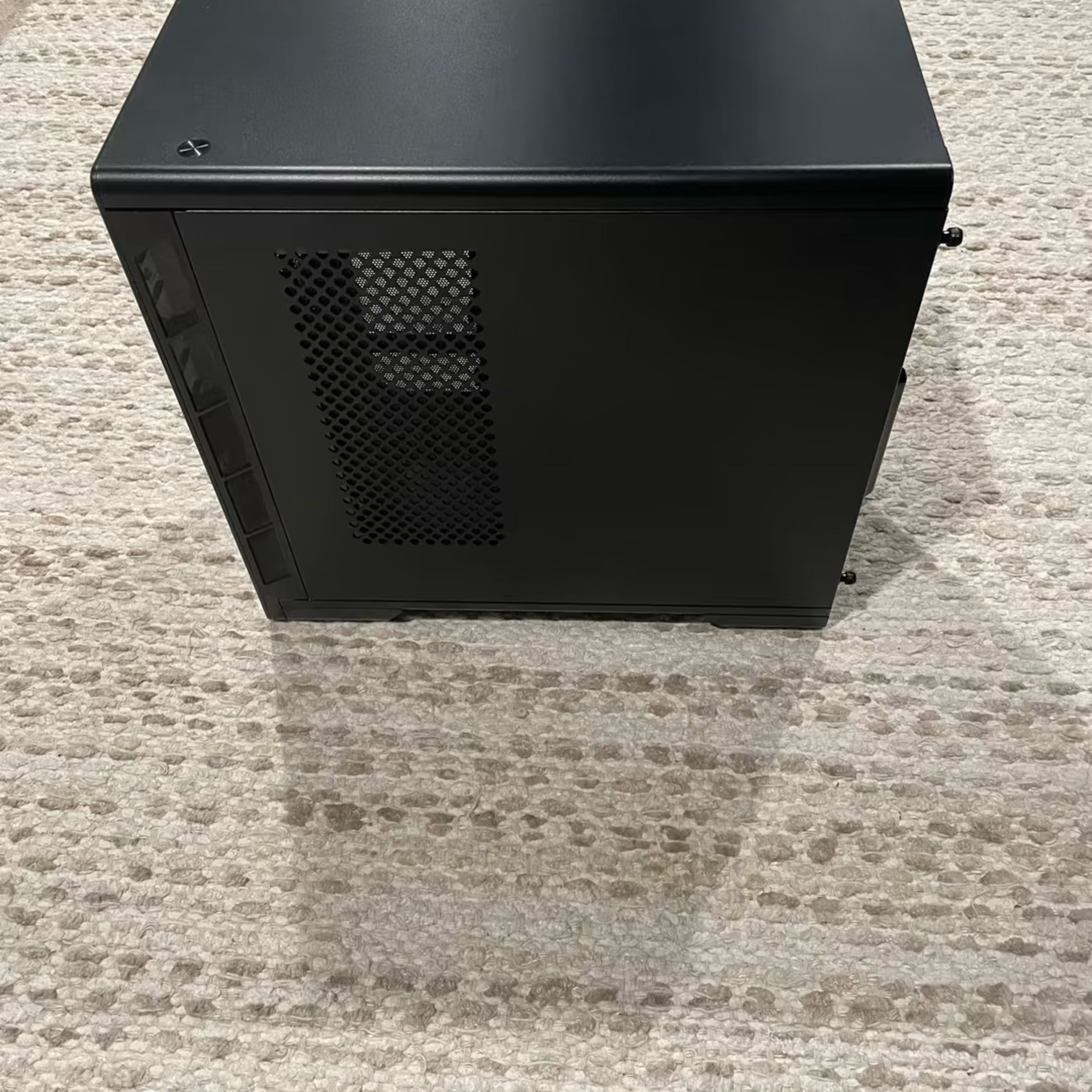 MINI ITX CASE (w/ ATX PSU Support)