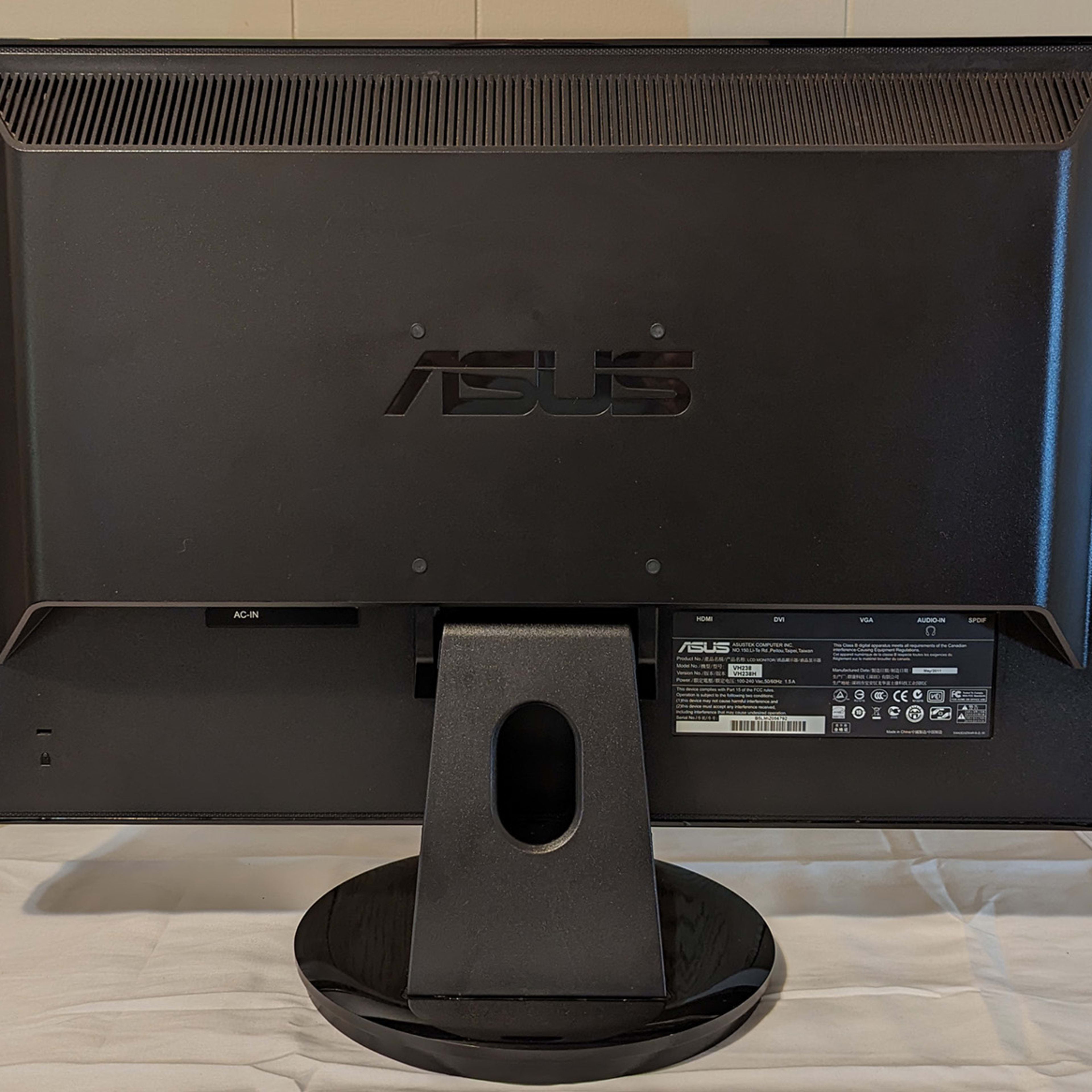 ASUS VH238H Budget Gaming Monitor 1920x1080@60Hz HDMI, DVI, VGA D-Sub inputs