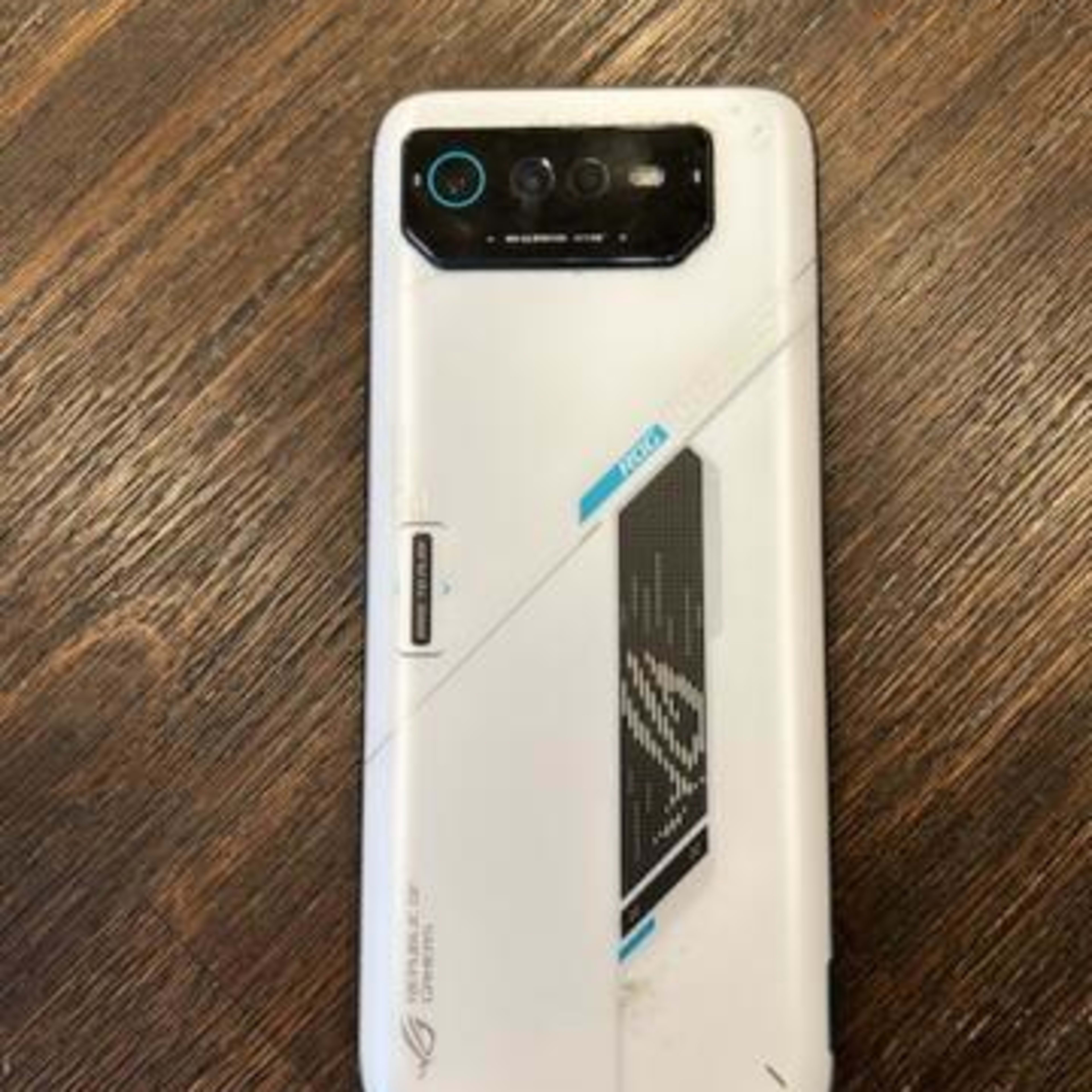 Asus ROG Phone 6 Storm White | 12GB RAM | 256GB | 5G LTE Unlocked Dual SIM