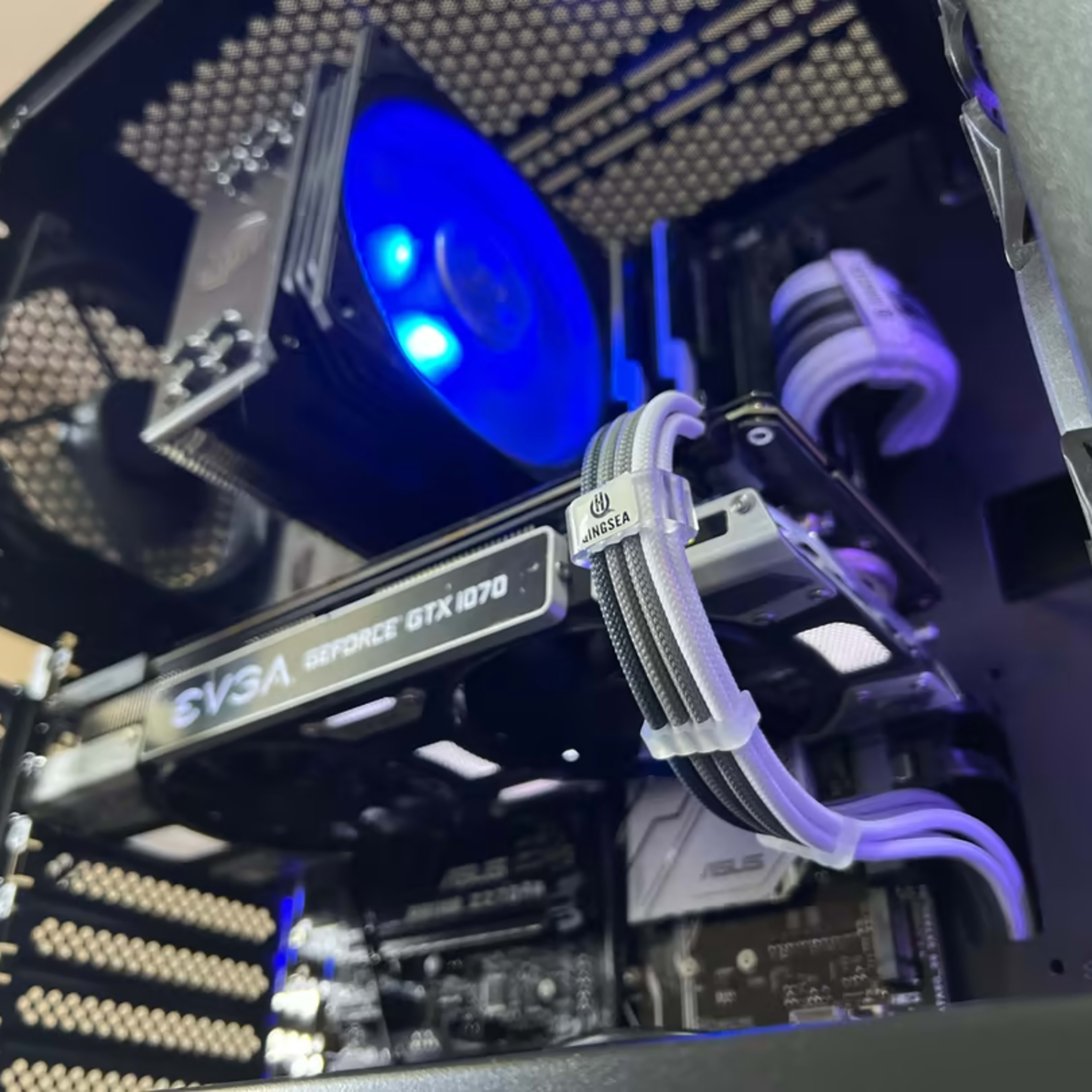 Visible Light || i7/1070 Build