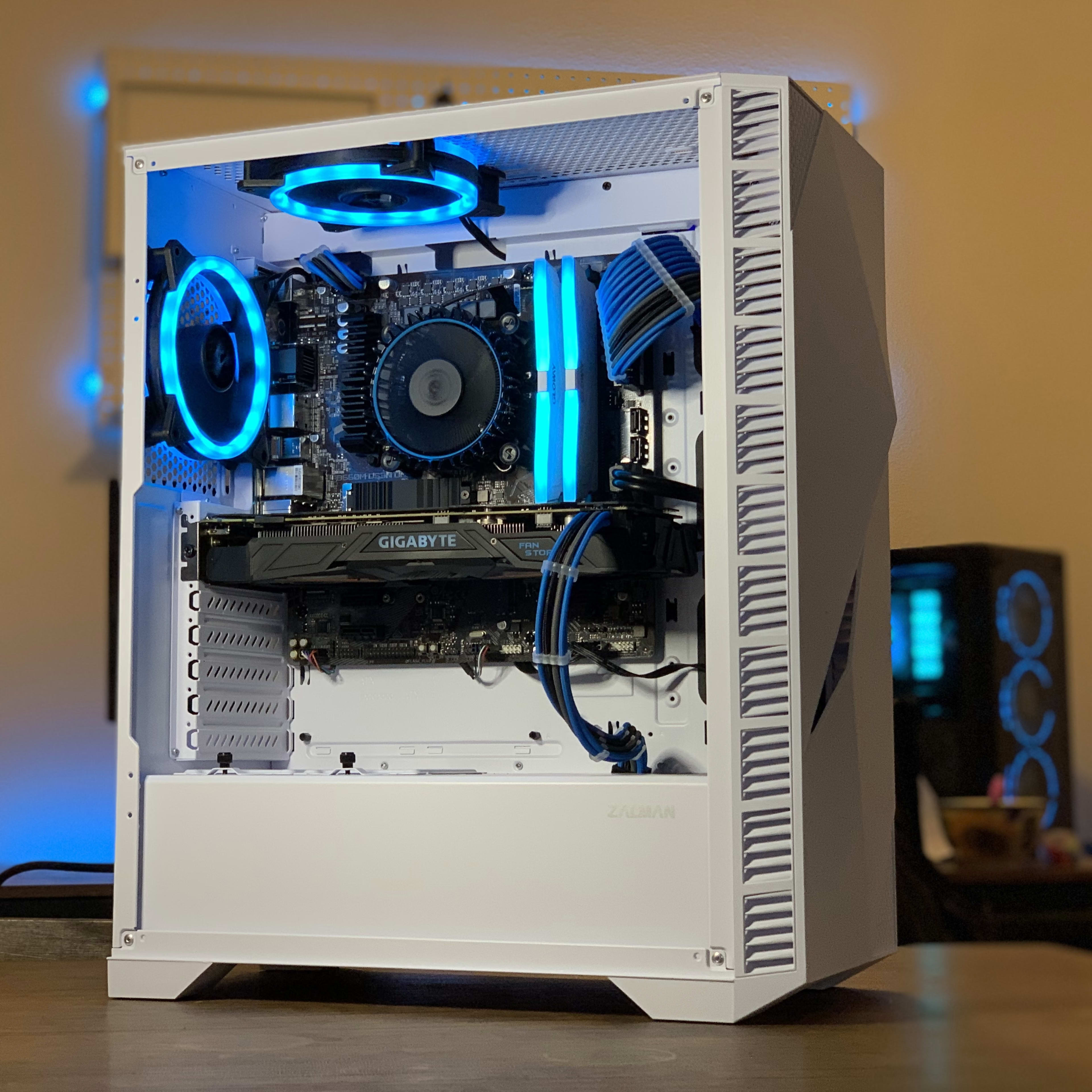 Mid Range White/Blue/Black Gaming PC (Intel 12100f + GTX Mid Range White/Blue/Black Gaming PC (Intel 12100f + GTX
