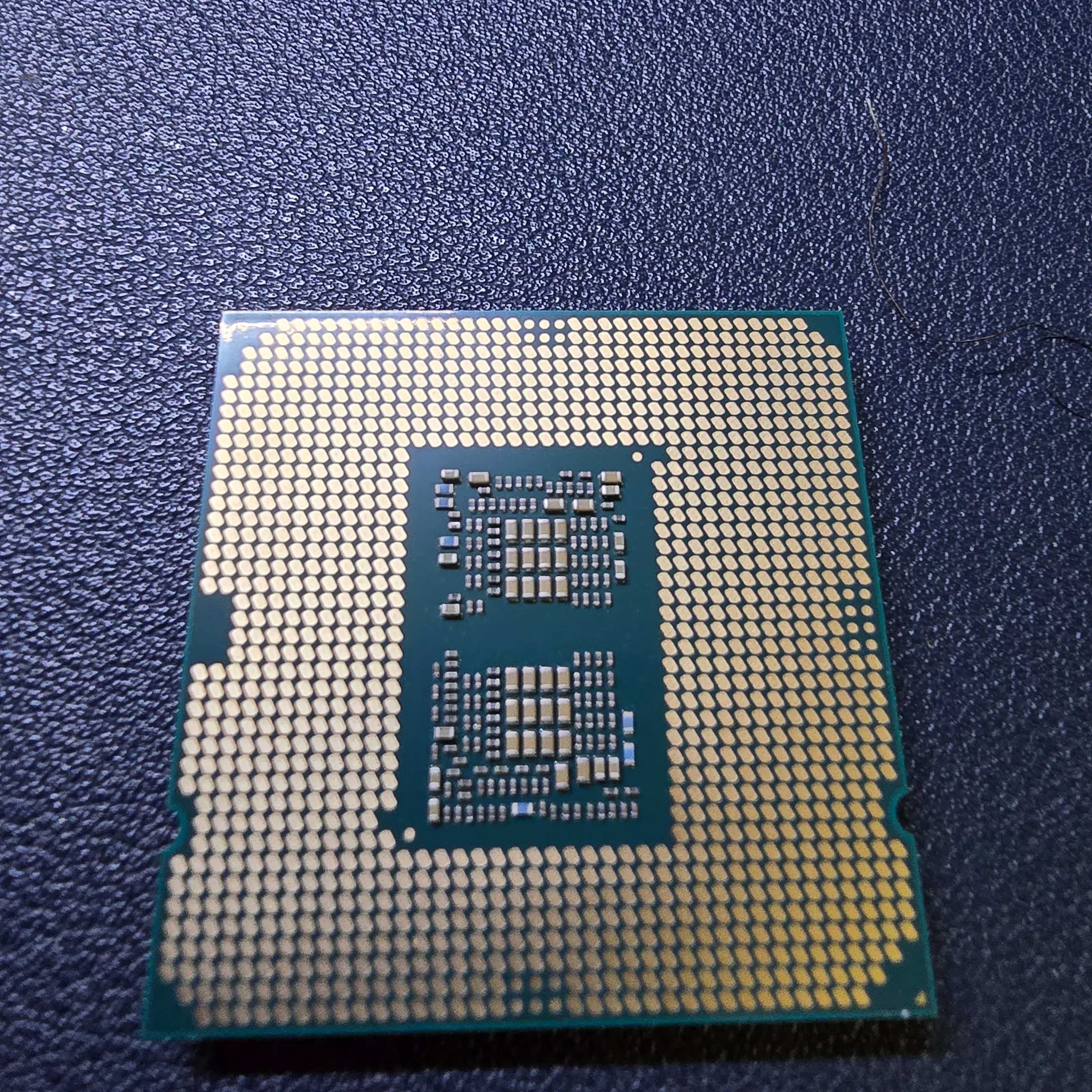 Intel Core i9 10850K Processor - Gently Used