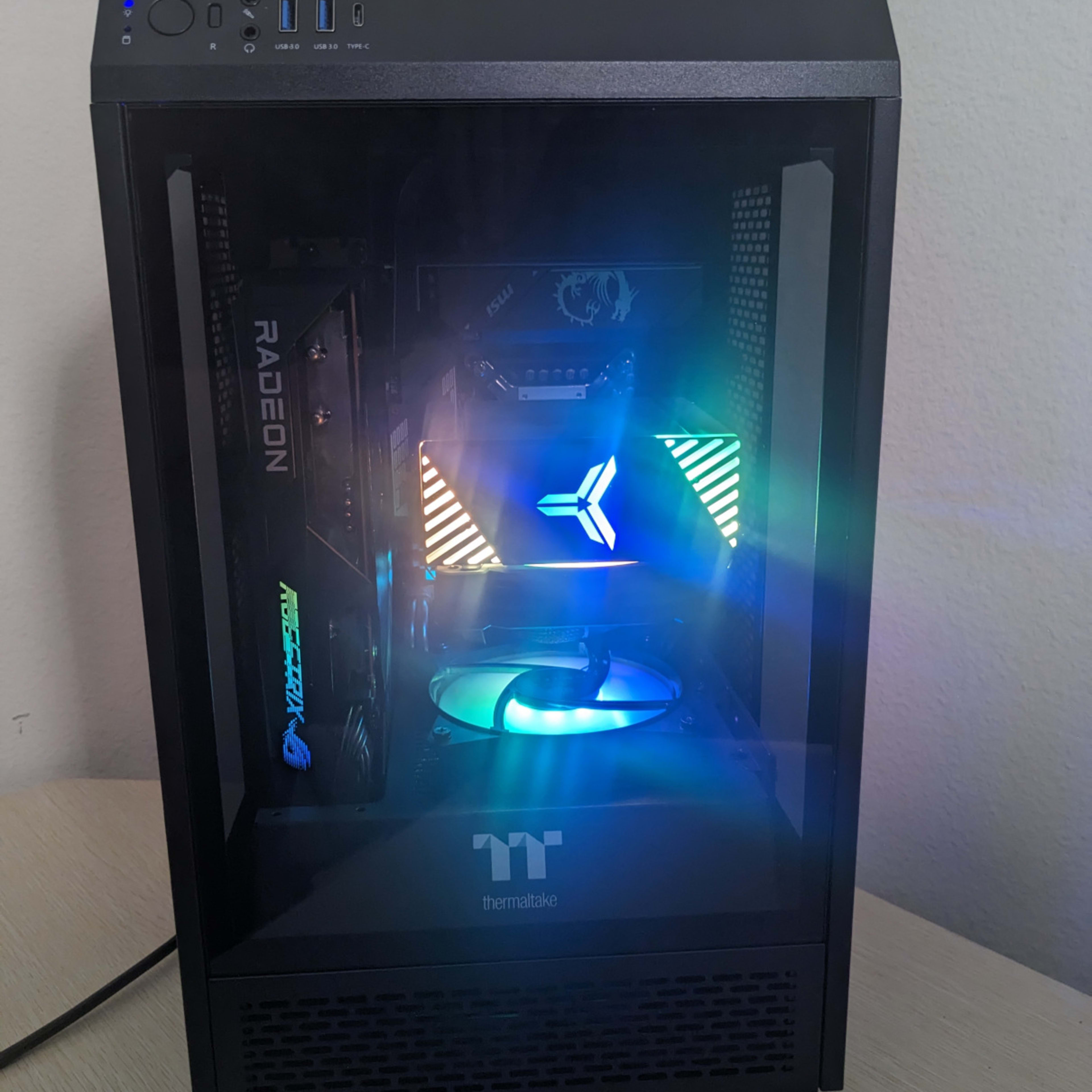 RX 6600XT, i5-11400 Gaming PC (16GB RAM, 1TB SSD, Win11 Pro)