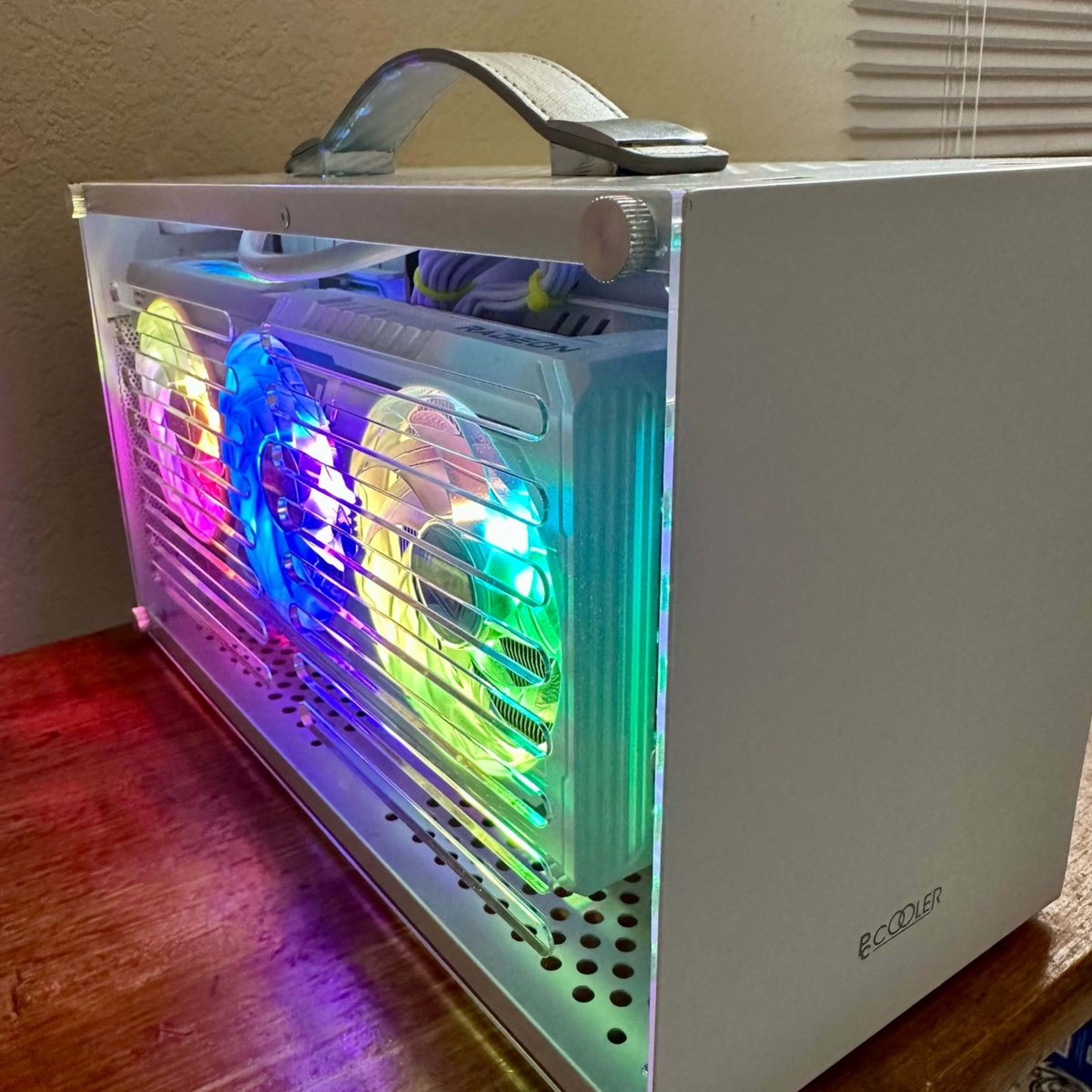 PC RX 9070 XT + R9X3D | Jawa PC RX 9070 XT + R9X3D | Jawa