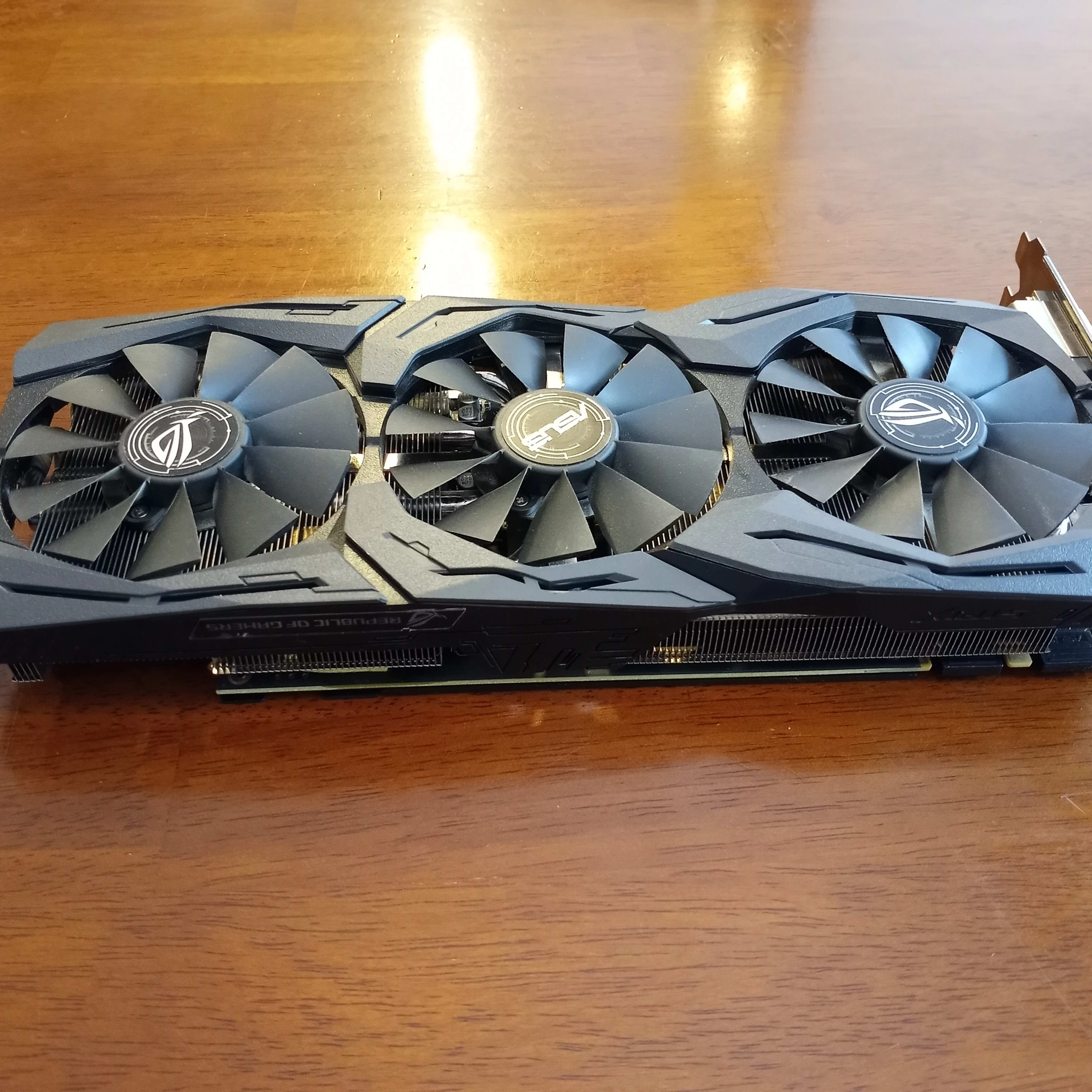 ASUS GeForce GTX 1070 8GB GDDR5 PCI Express 3.0 Video Card STRIX-GTX1070-8G-GAMING