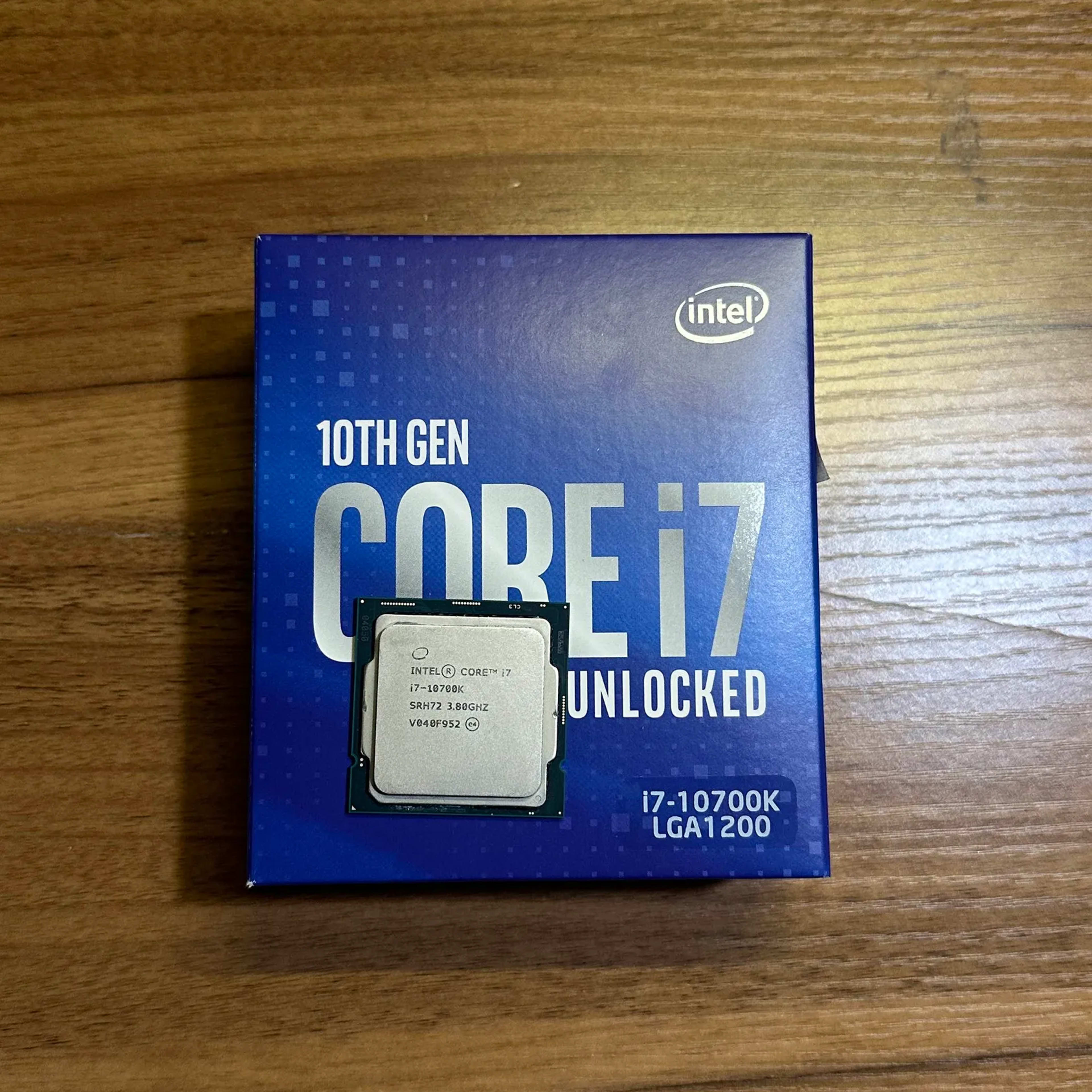 Intel Core i7-10700k 10th Gen LGA 1200 Processor CPU W/ Box Intel Core i7-10700k 10th Gen LGA 1200 Processor CPU W/ Box