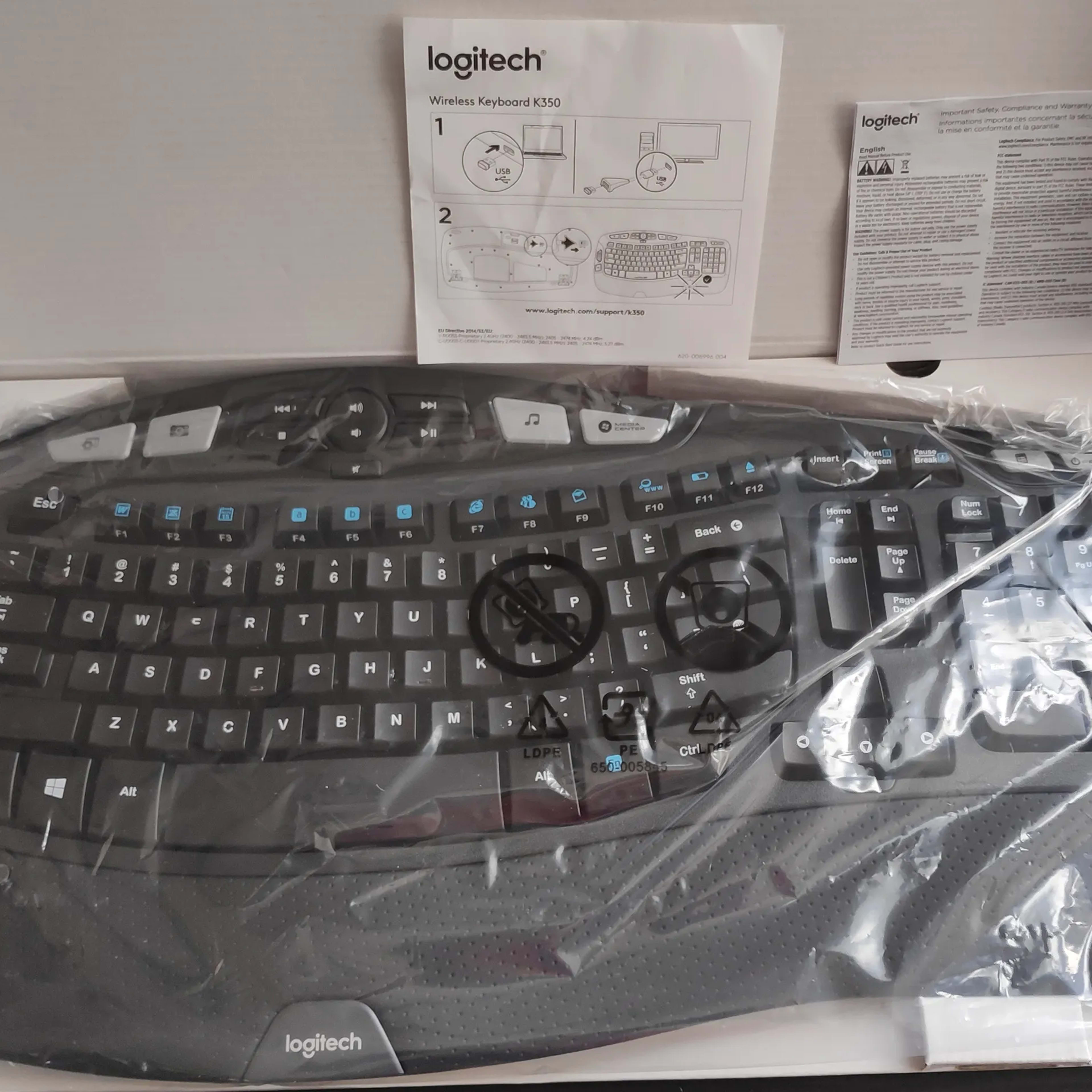 Logitech Comfort Wave K350 Wireless Keyboard