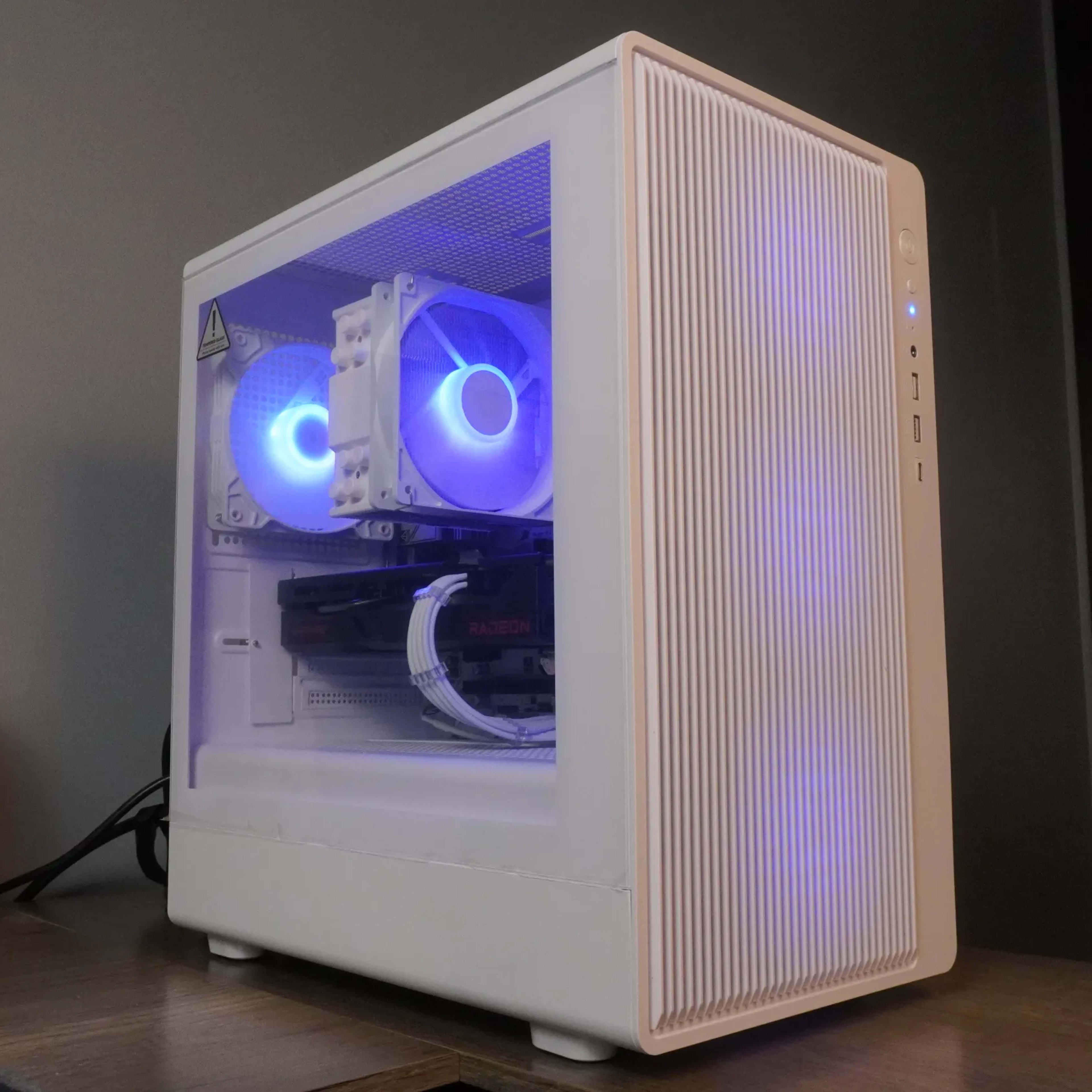 自作PC Ryzen5 5600 Radeon Rx6600 32GB 1TB