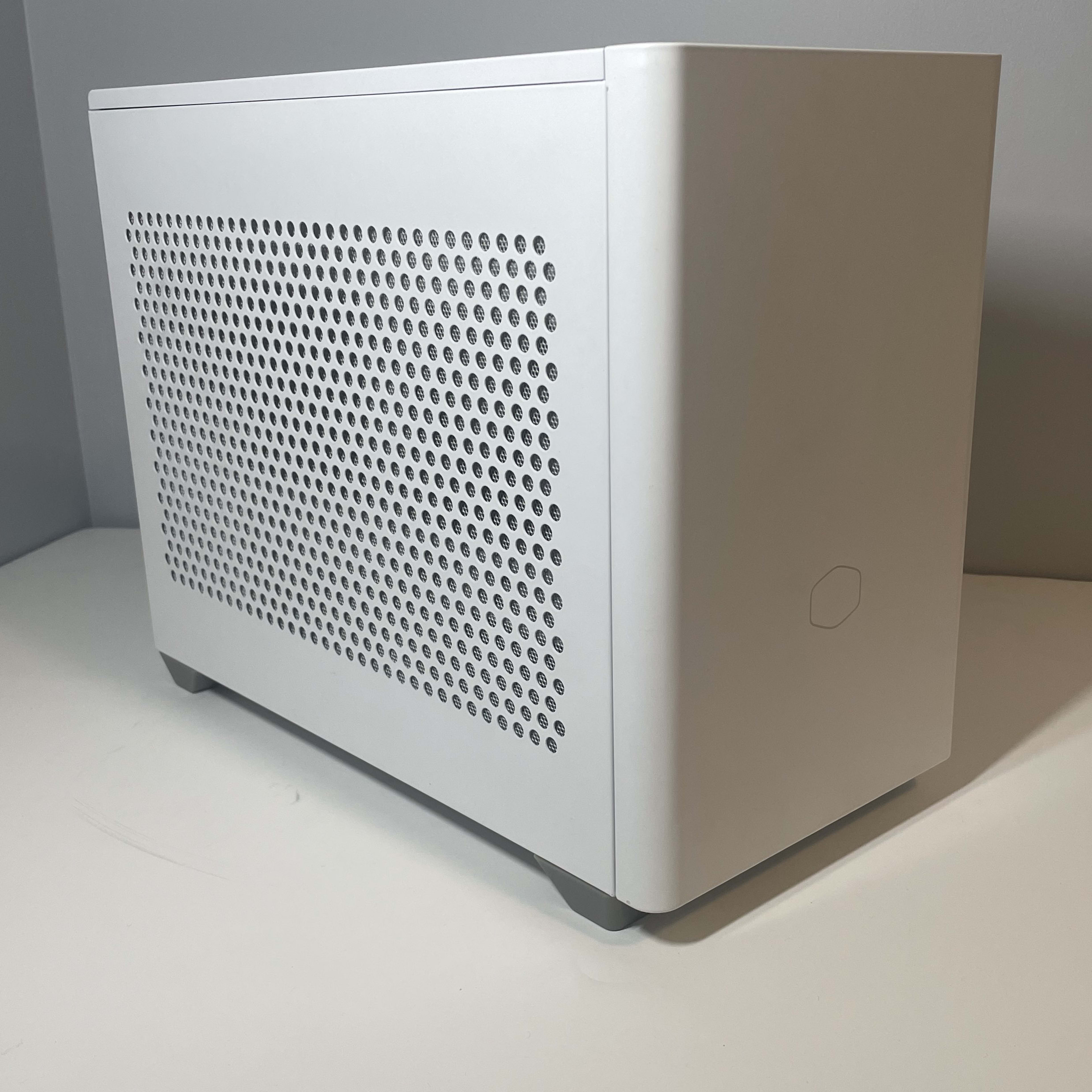 Cooler Master Cooler Master NR200 White SFF Small Form Factor Mini