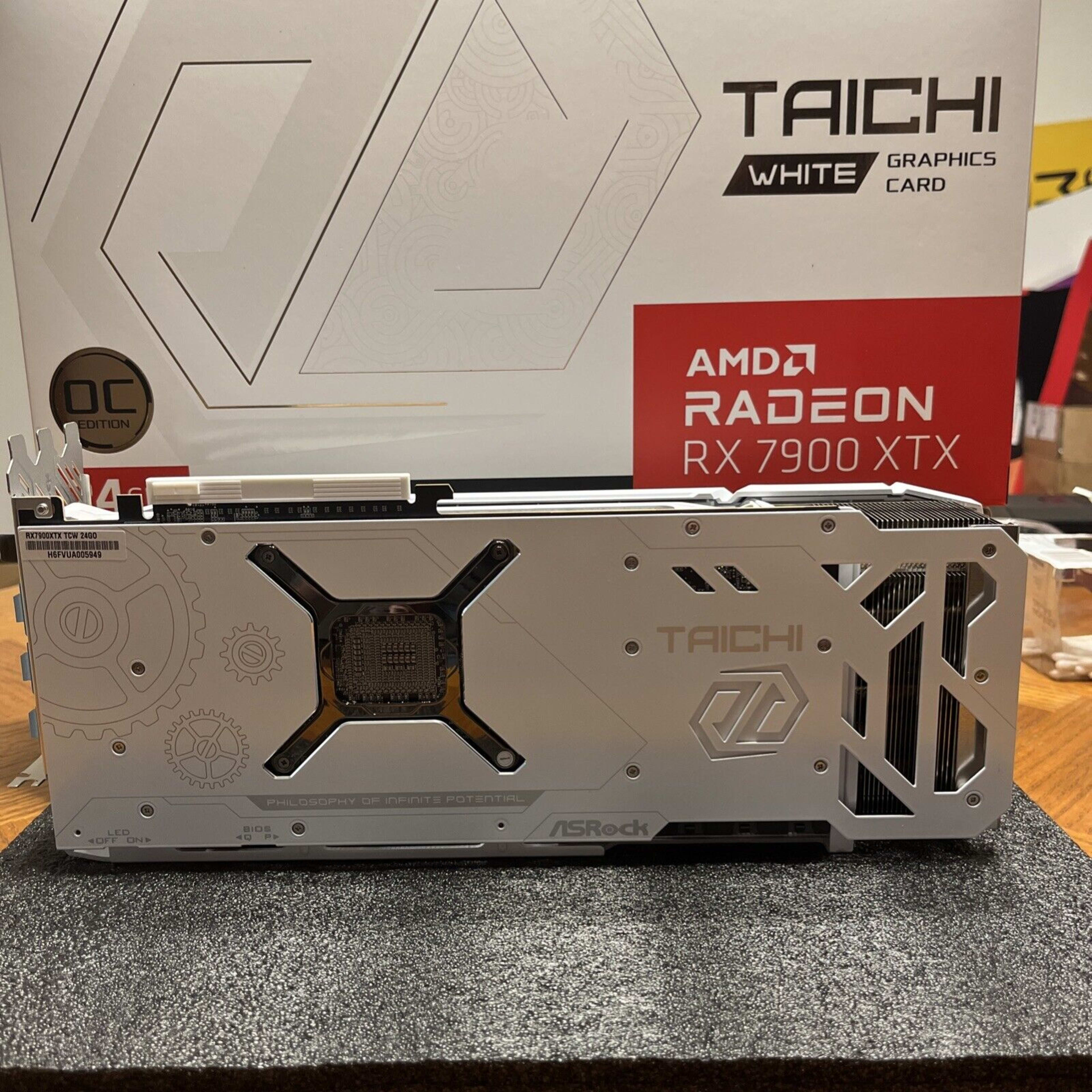 ASRock Taichi White 7900 XTX 24GB OC Edition Like New | Jawa ASRock Taichi White 7900 XTX 24GB OC Edition Like New | Jawa