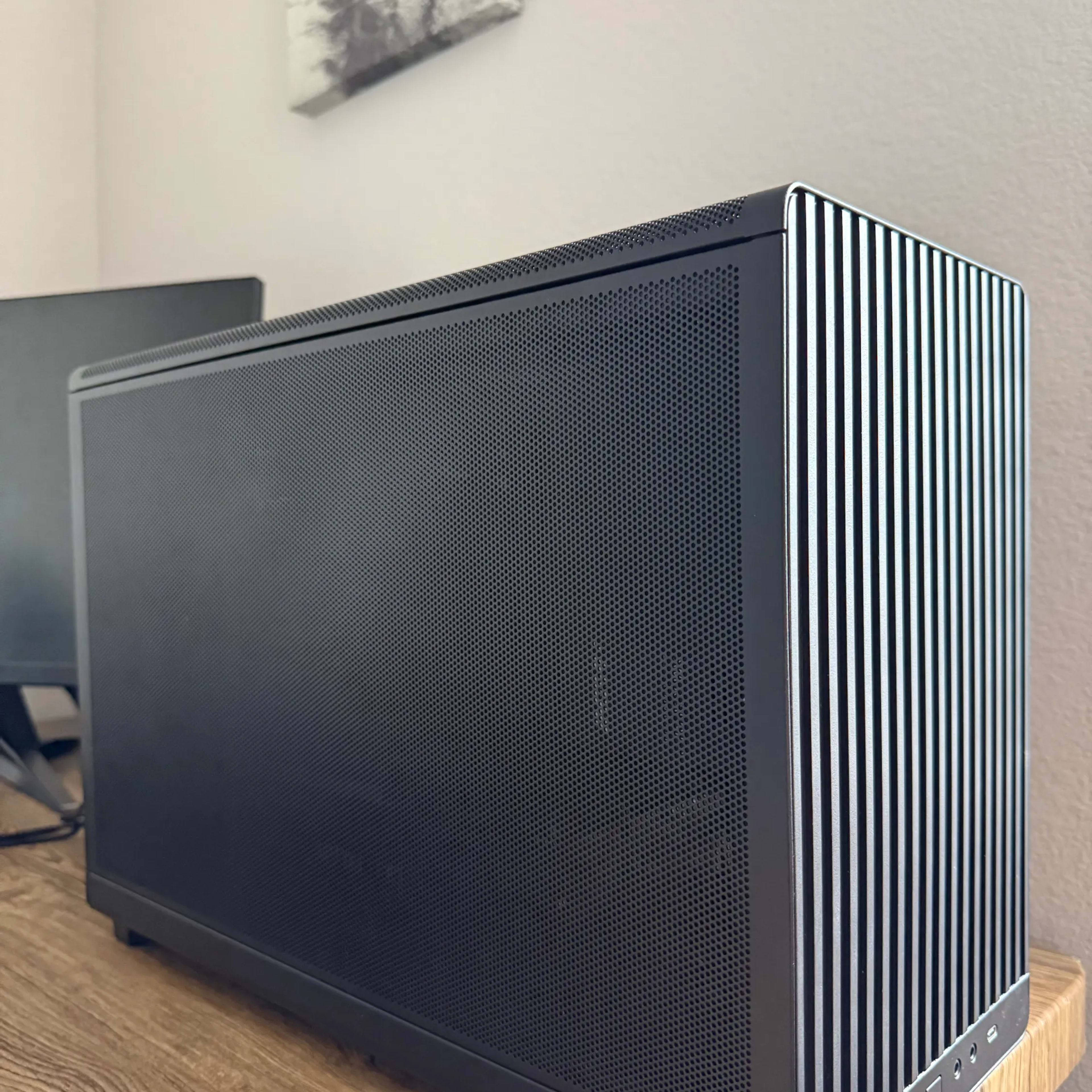 Ryzen 5 5600 | RTX 3070 | 56GB RAM | WiFi 6e and Bluetooth Ryzen 5 5600 | RTX 3070 | 56GB RAM | WiFi 6e and Bluetooth