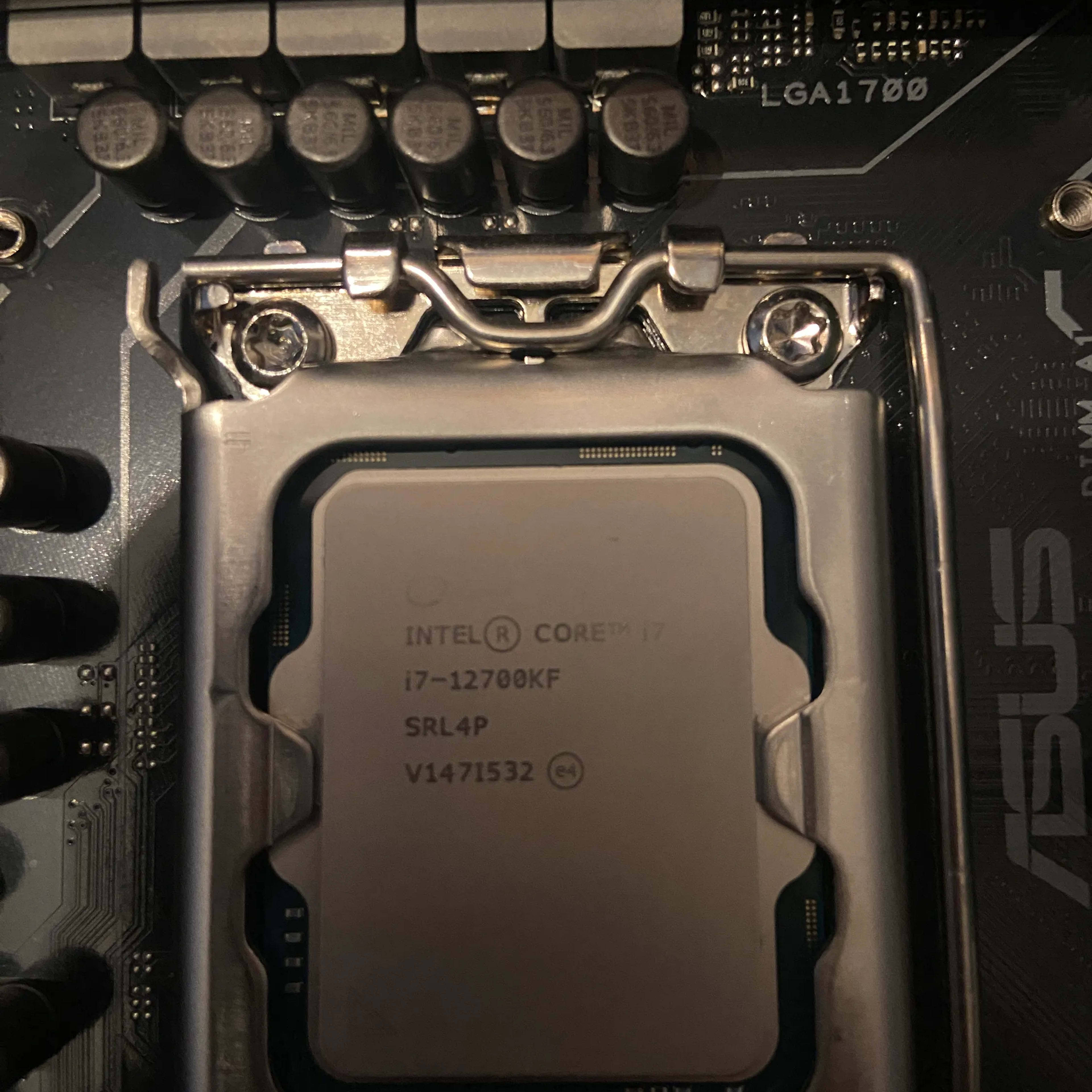 COMBO | i7 12700kf | ASUS TUF B660M-PLUS WiFi | 16GB 3200Mhz COMBO | i7 12700kf | ASUS TUF B660M-PLUS WiFi | 16GB 3200Mhz