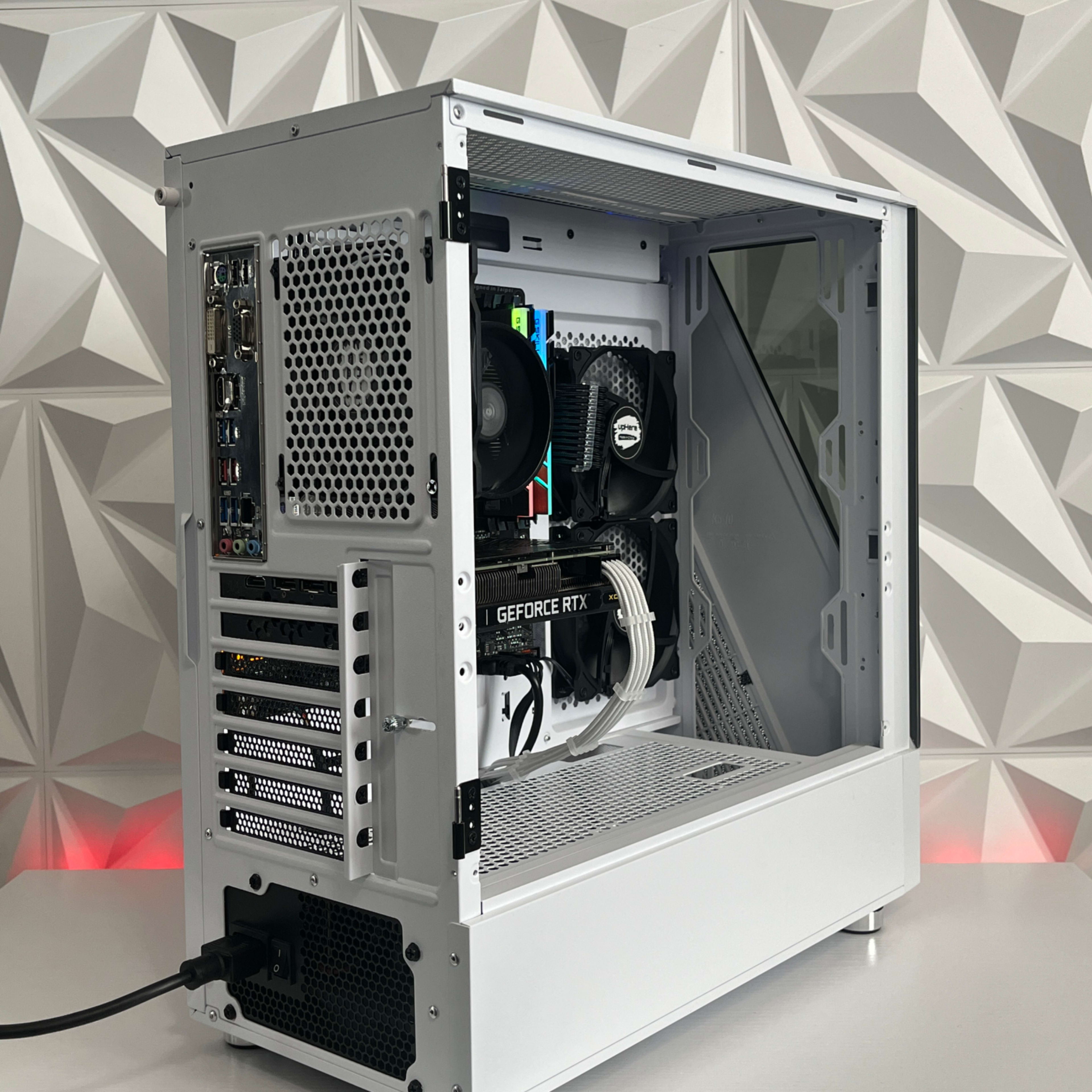 自作PC RTX3060 メモリ32GB SSD480GB 自作PC RTX3060 メモリ32GB SSD480GB 玄人志向 クロウトシコウ