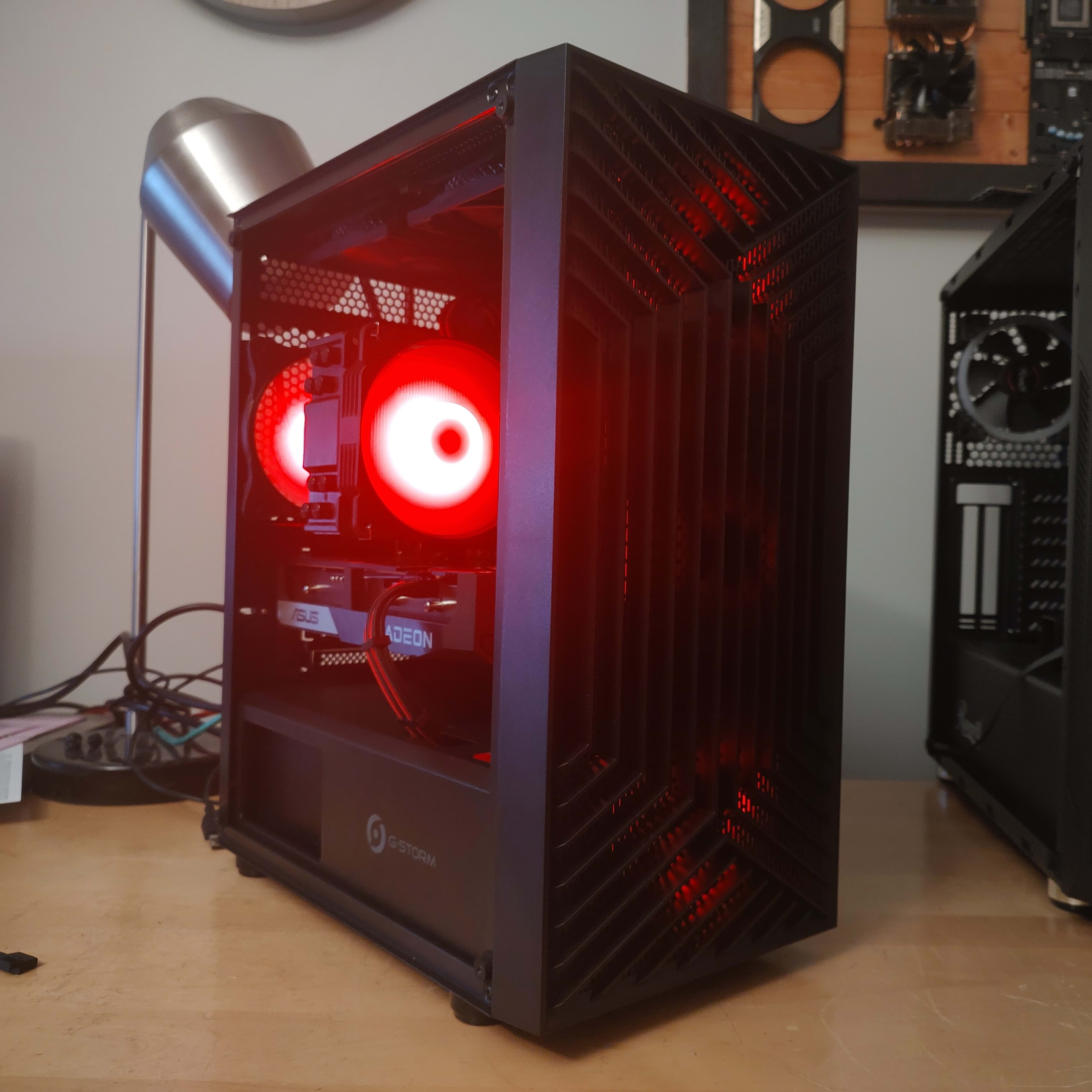 Gaming PC - Ryzen 5 3600, RX 6600XT, 16GB RAM / 1TB SSD