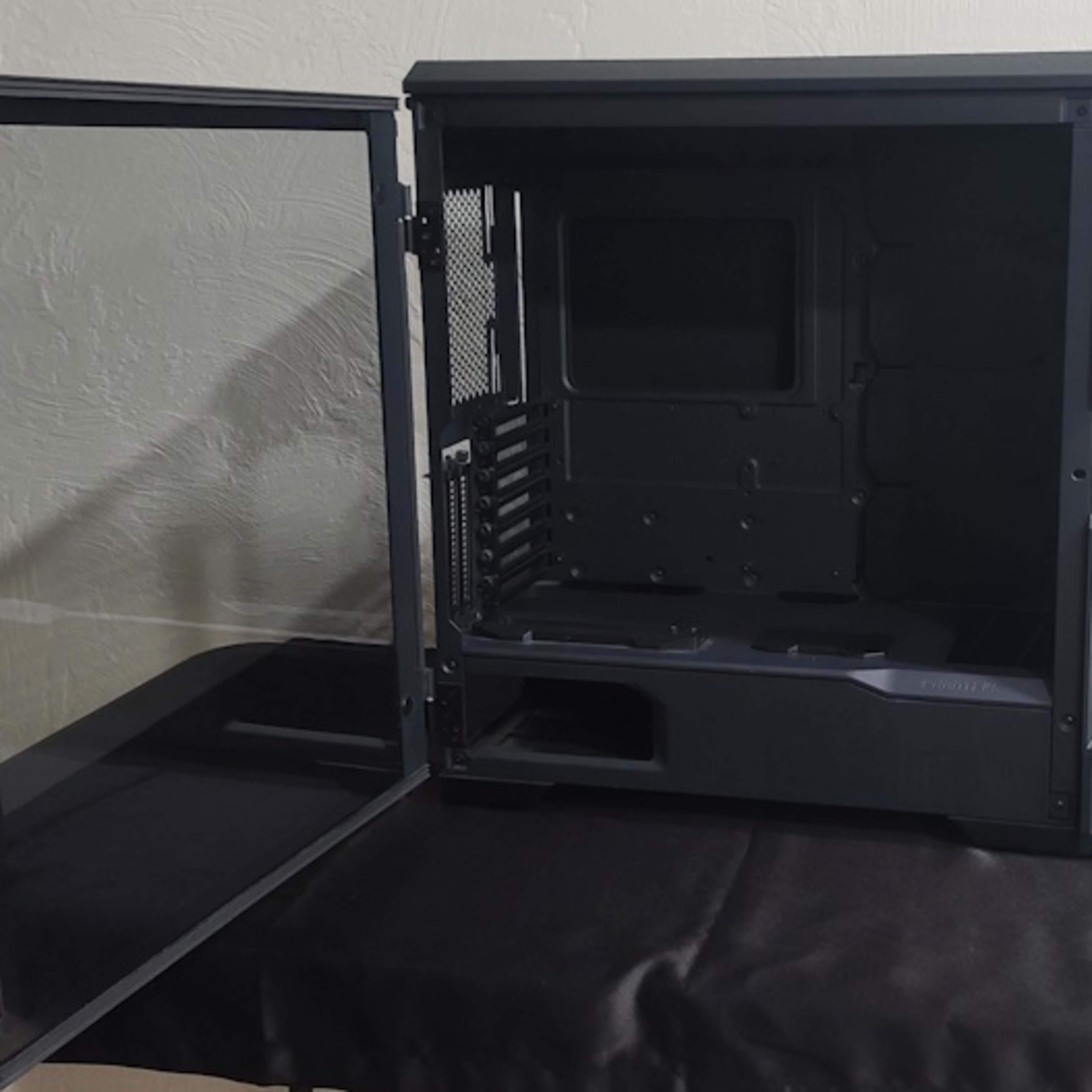 Phanteks Eclipse P600S Black Steel / Tempered Glass ATX Mid Tower Computer Case