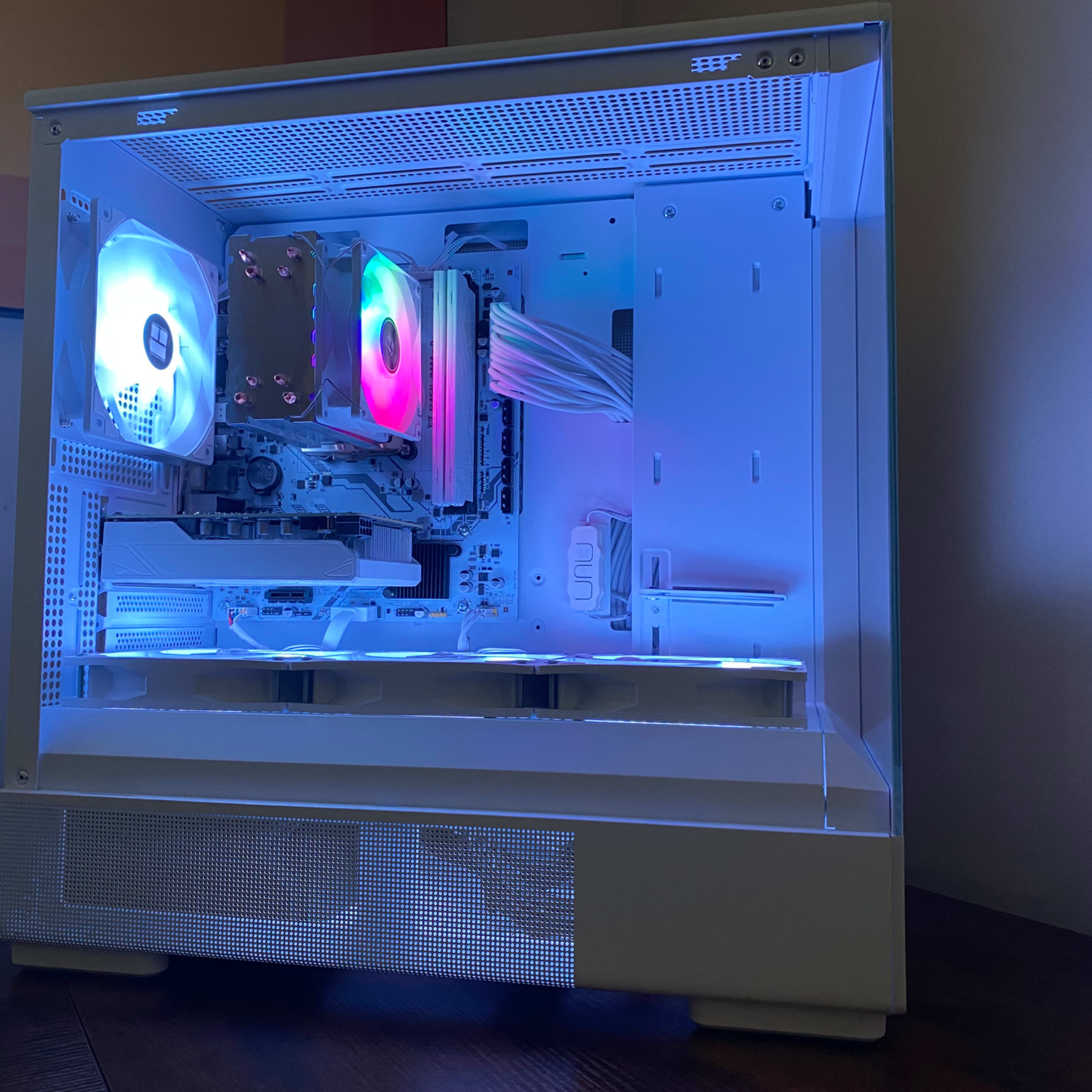 Ryzen 5 2600X | 1660 Super | 512gb SSD | 32gb Ram | Jawa Ryzen 5 2600X | 1660 Super | 512gb SSD | 32gb Ram | Jawa