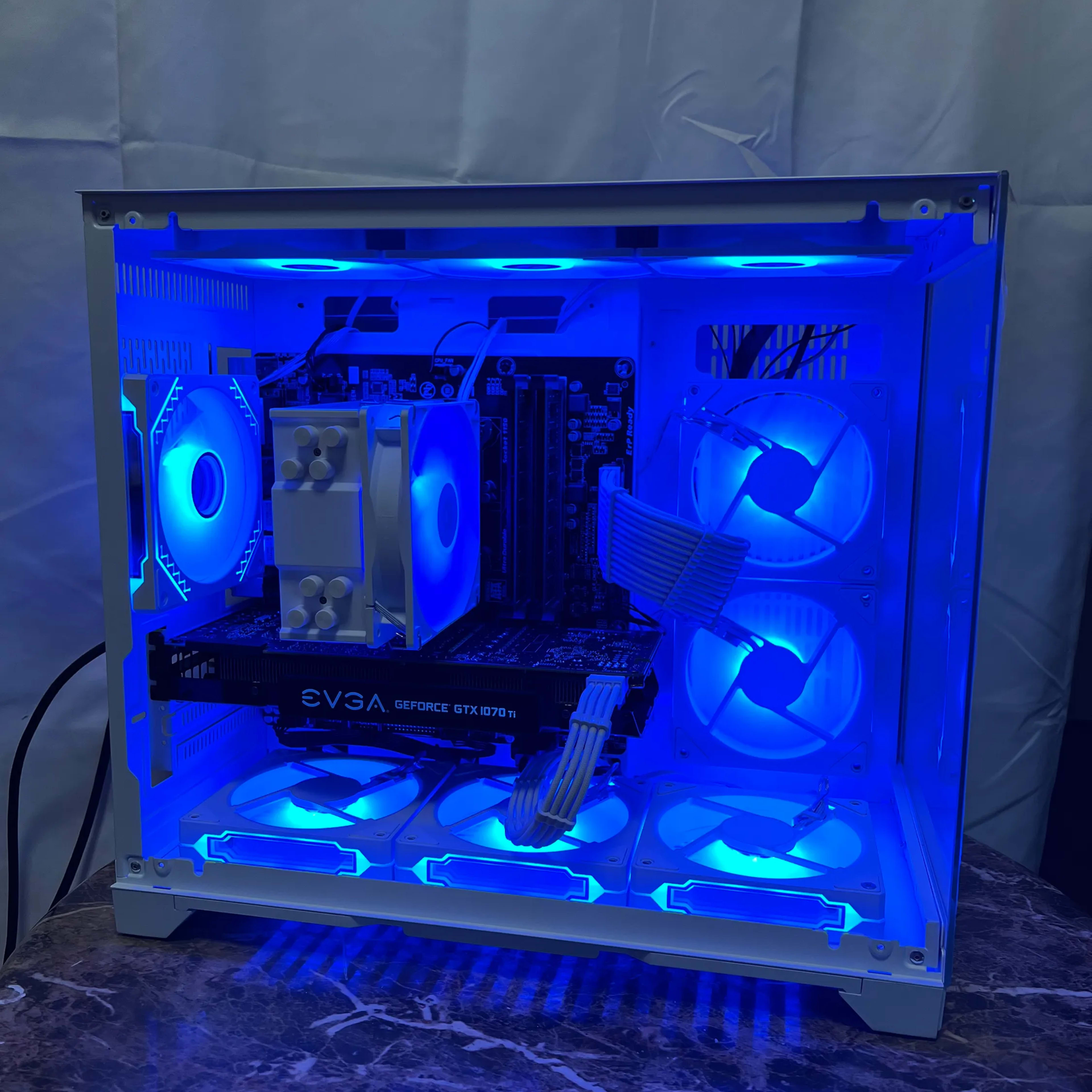 🌨️White Cloud🌨️ | Mid-Range PC | GTX 1070TI | Intel Core i7 | 16GB RAM | 1TB SSD