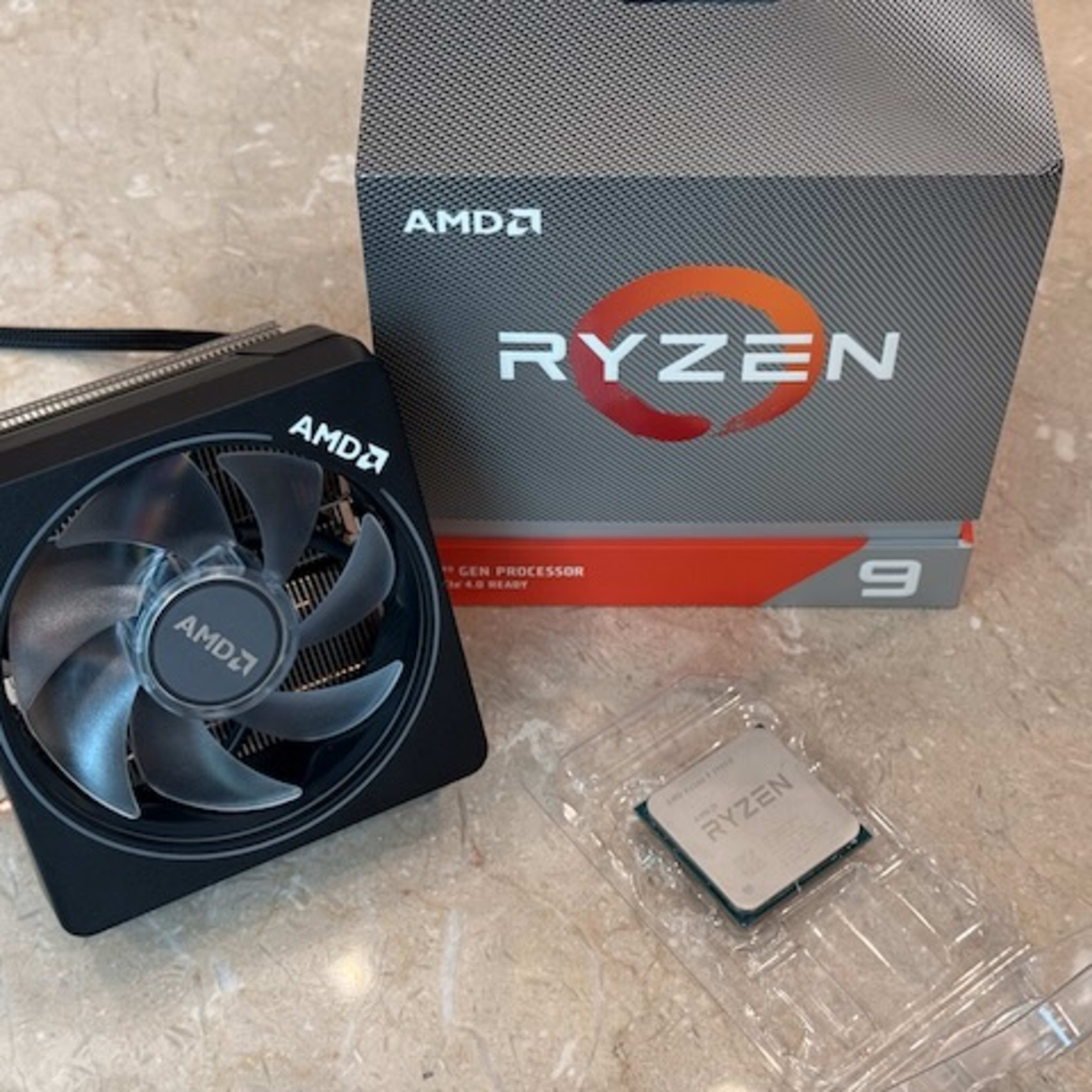 AMD Ryzen 9 3900X Processor - Like New! In Original Box with AMD Ryzen 9 3900X Processor - Like New! In Original Box with