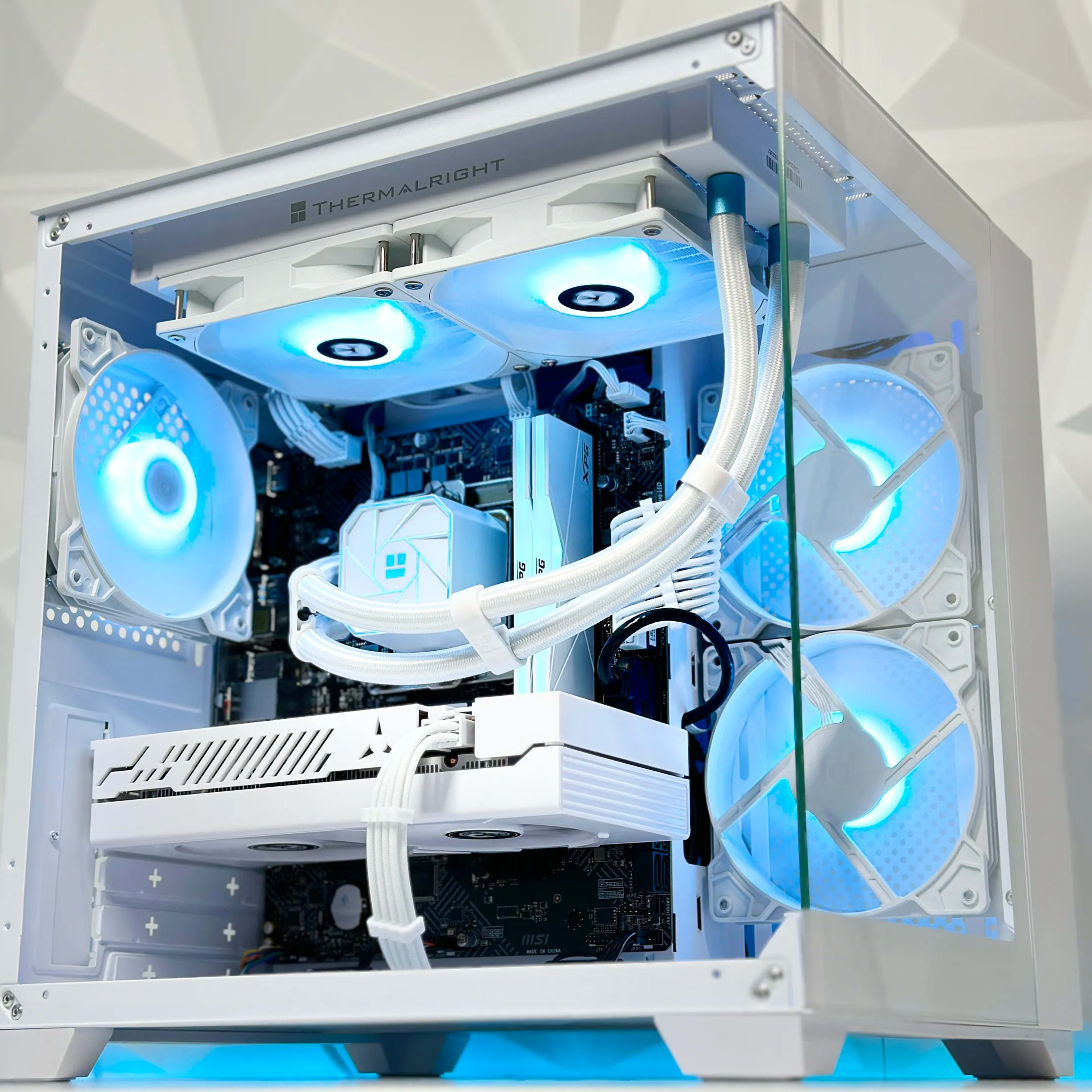 ❄️ · 🥶||Liquid Cooled Gaming PC❄️AMD RX 6600M 8GB❄️Intel 13100F❄️16GB DDR4❄️1TB NVME