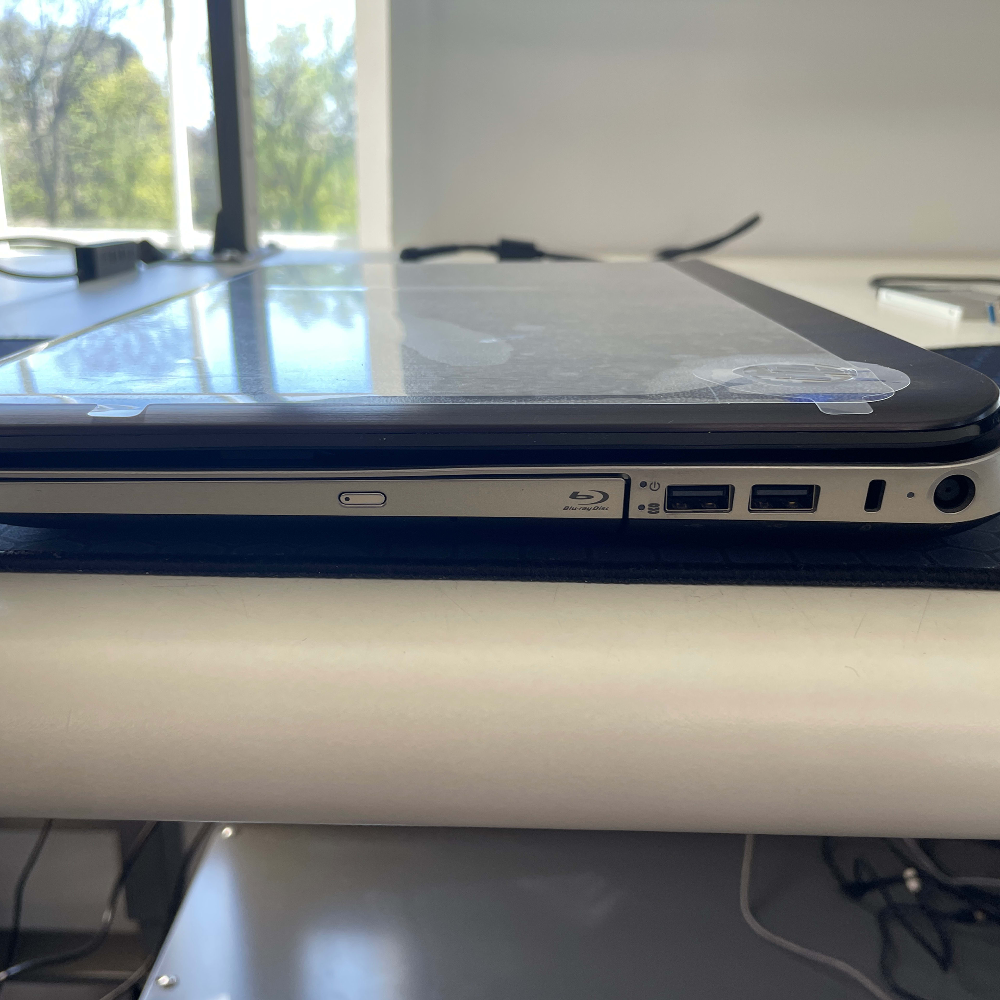 HP Pavilion dv6 (8GB RAM)