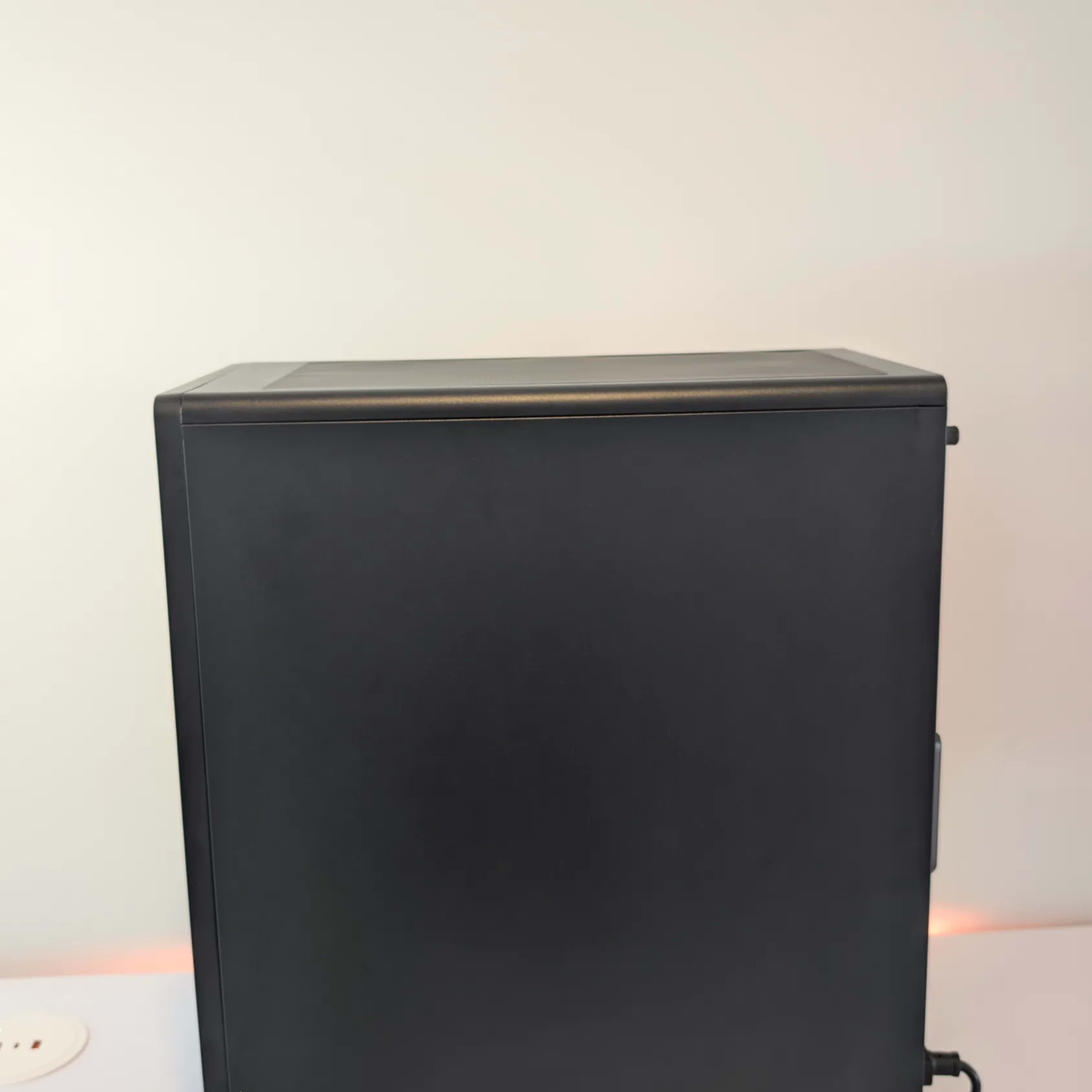 RYZEN 9 | 32GB RAM | RTX 2080 SUPER | WATERCOOLED | WOOD RYZEN 9 | 32GB RAM | RTX 2080 SUPER | WATERCOOLED | WOOD