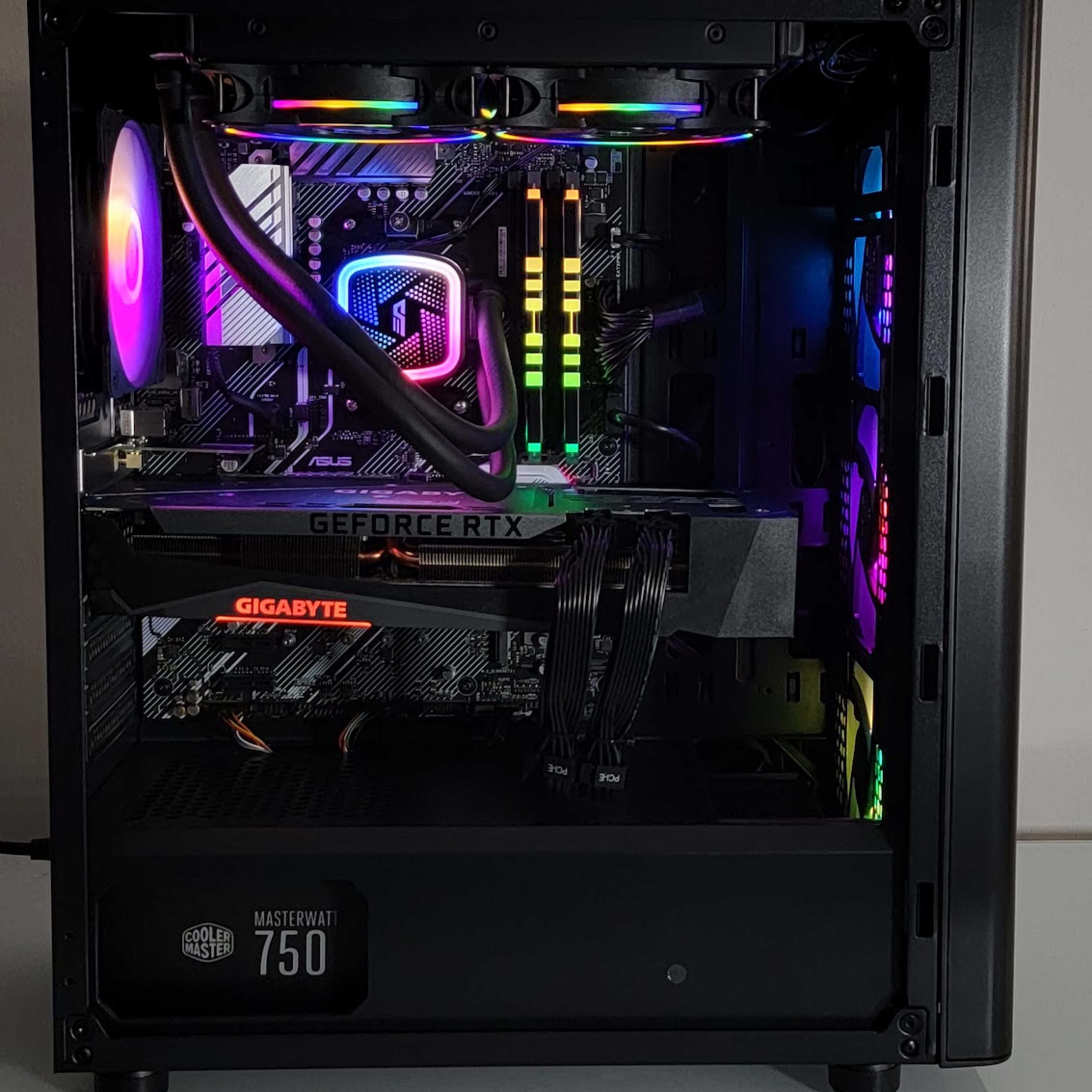 SALE! Gaming/Streaming PC - Ryzen 7 5800x | RTX 3070 Ti | 32gb DDR4 3600mhz | 1tb NVMe SSD