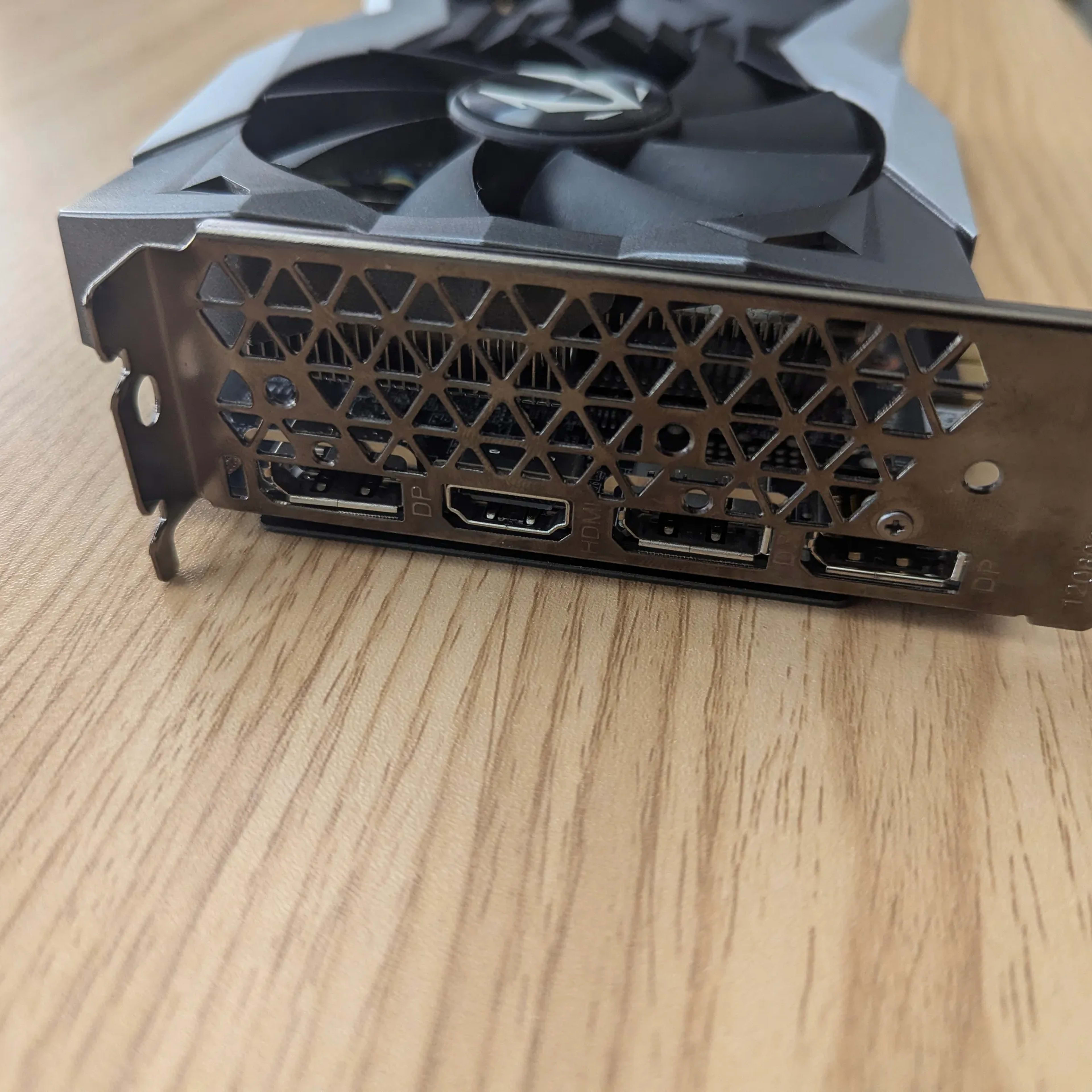 ZOTAC NVIDIA GeForce RTX 2060 AMP 6GB GDDR6 | Jawa ZOTAC NVIDIA GeForce RTX 2060 AMP 6GB GDDR6 | Jawa