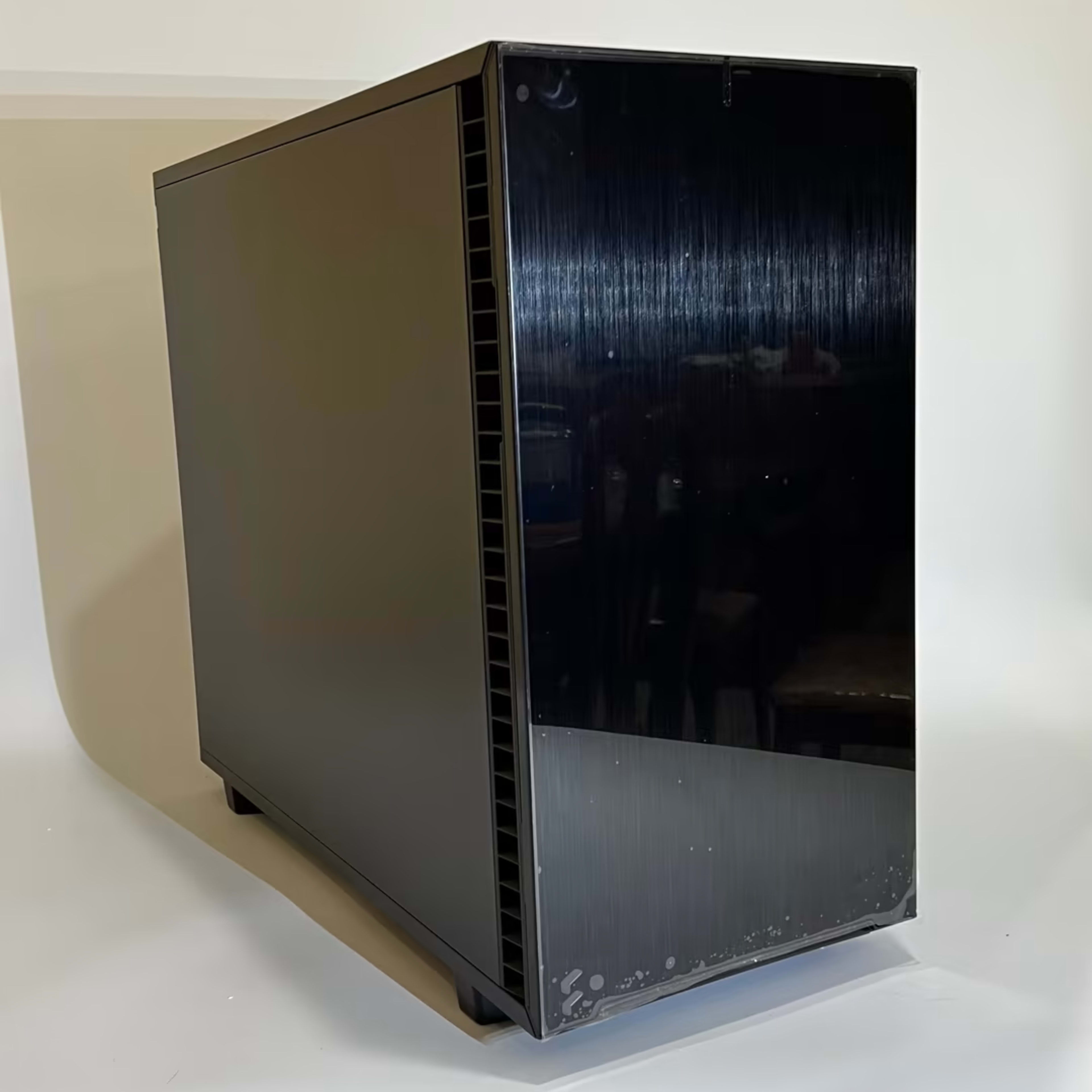 Fractal Design Define 7 Black Brushed Aluminum / Steel E-ATX Fractal Design Define 7 Black Brushed Aluminum / Steel E-ATX
