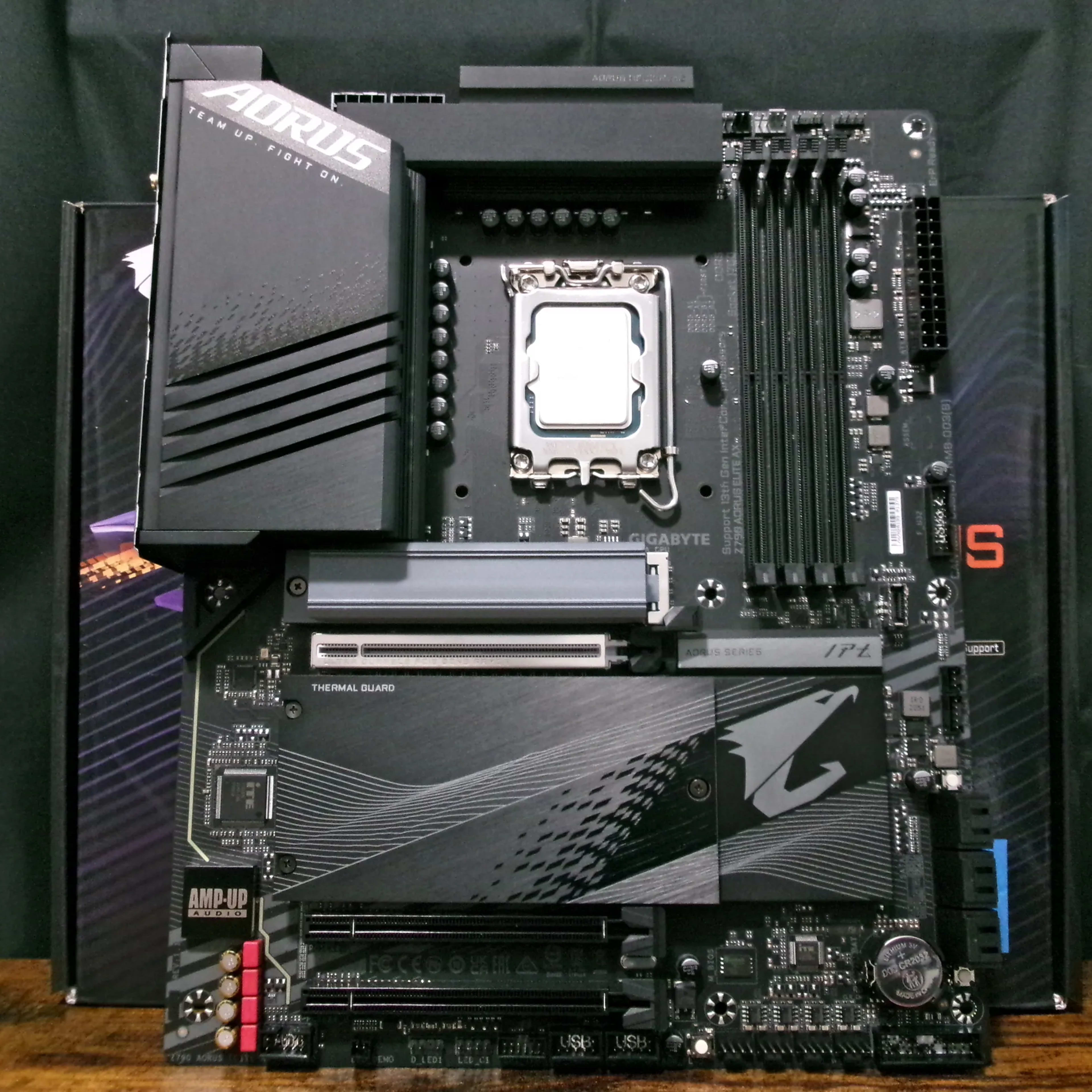 Intel i3-12100 + Aorus Z790 DDR5