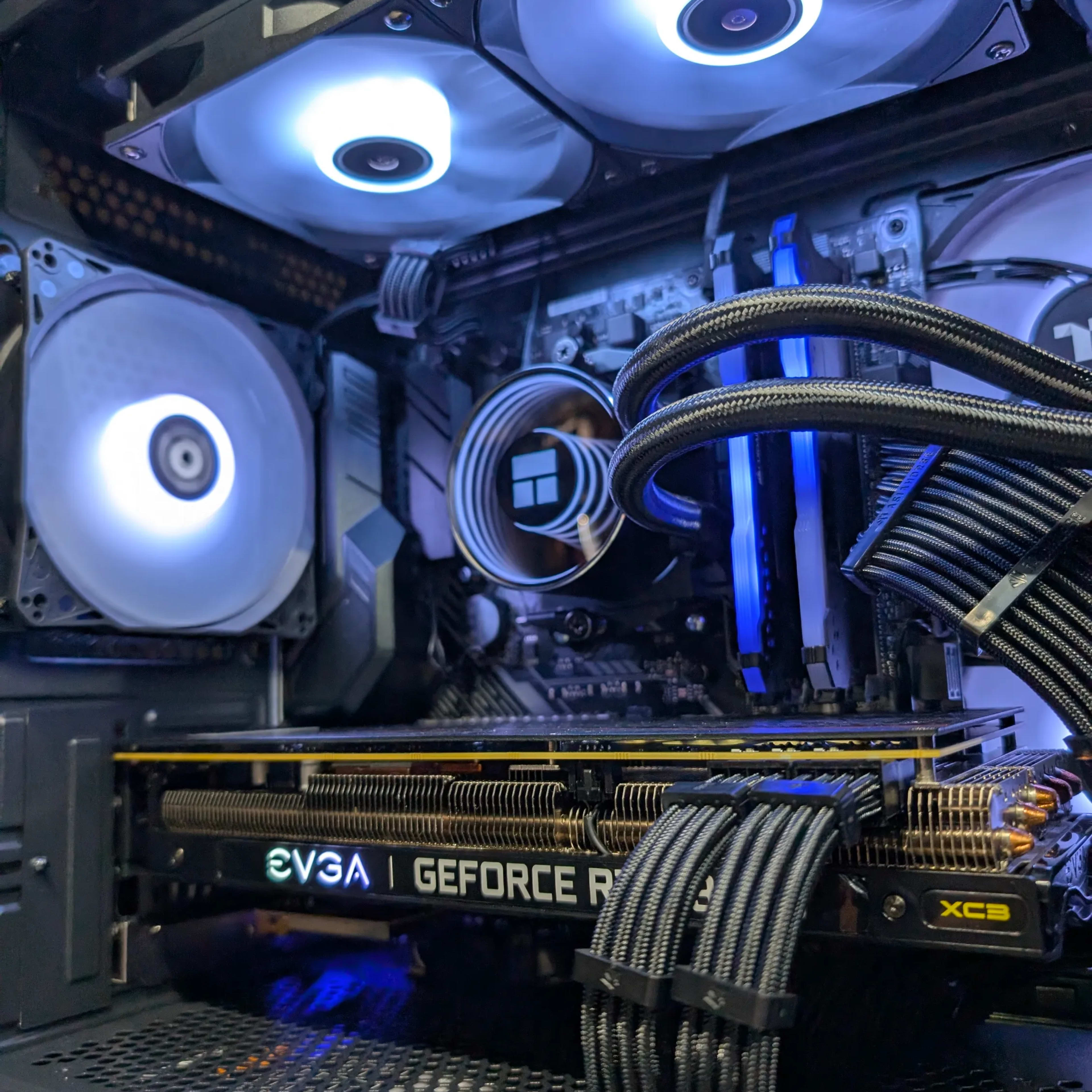 RTX 3070 GAMING PC | Ryzen 7 5800x | 32GB RAM | 1 Tb SSD RTX 3070 GAMING PC | Ryzen 7 5800x | 32GB RAM | 1 Tb SSD