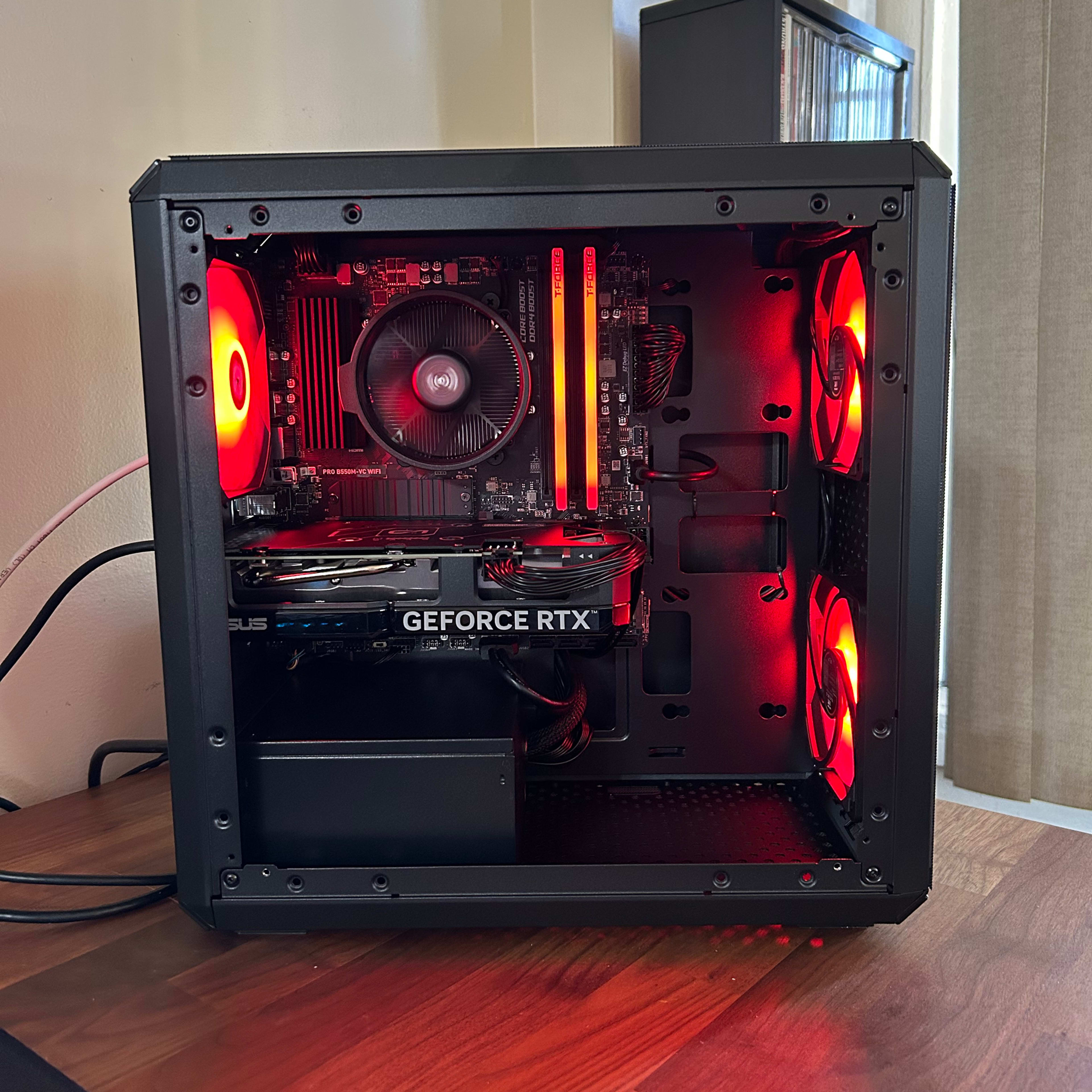 RTX 4060 | Ryzen 5 5500 | 1TB SSD | The Dark Trooper