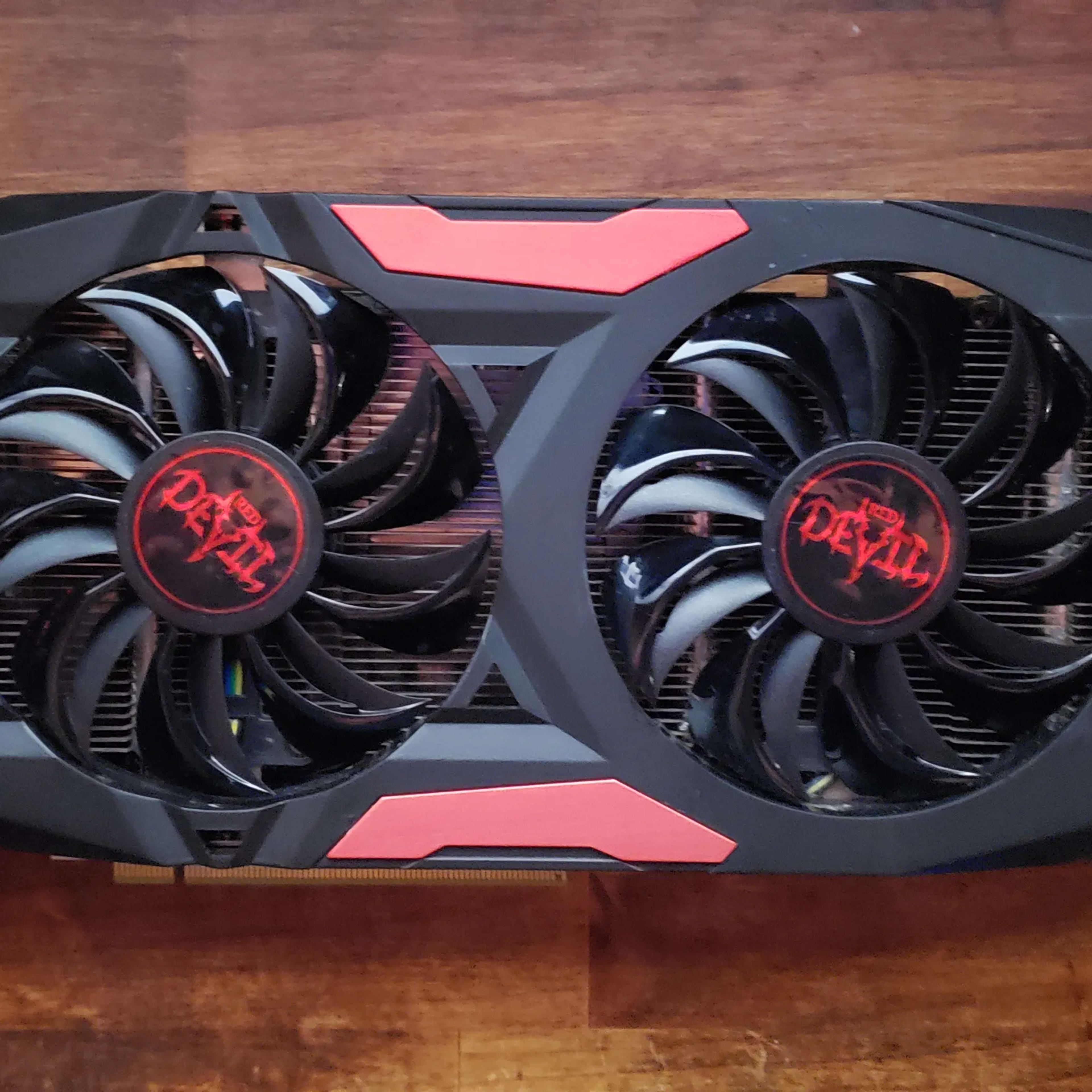 Powercolor RX 580 8gb graphics card *Read*