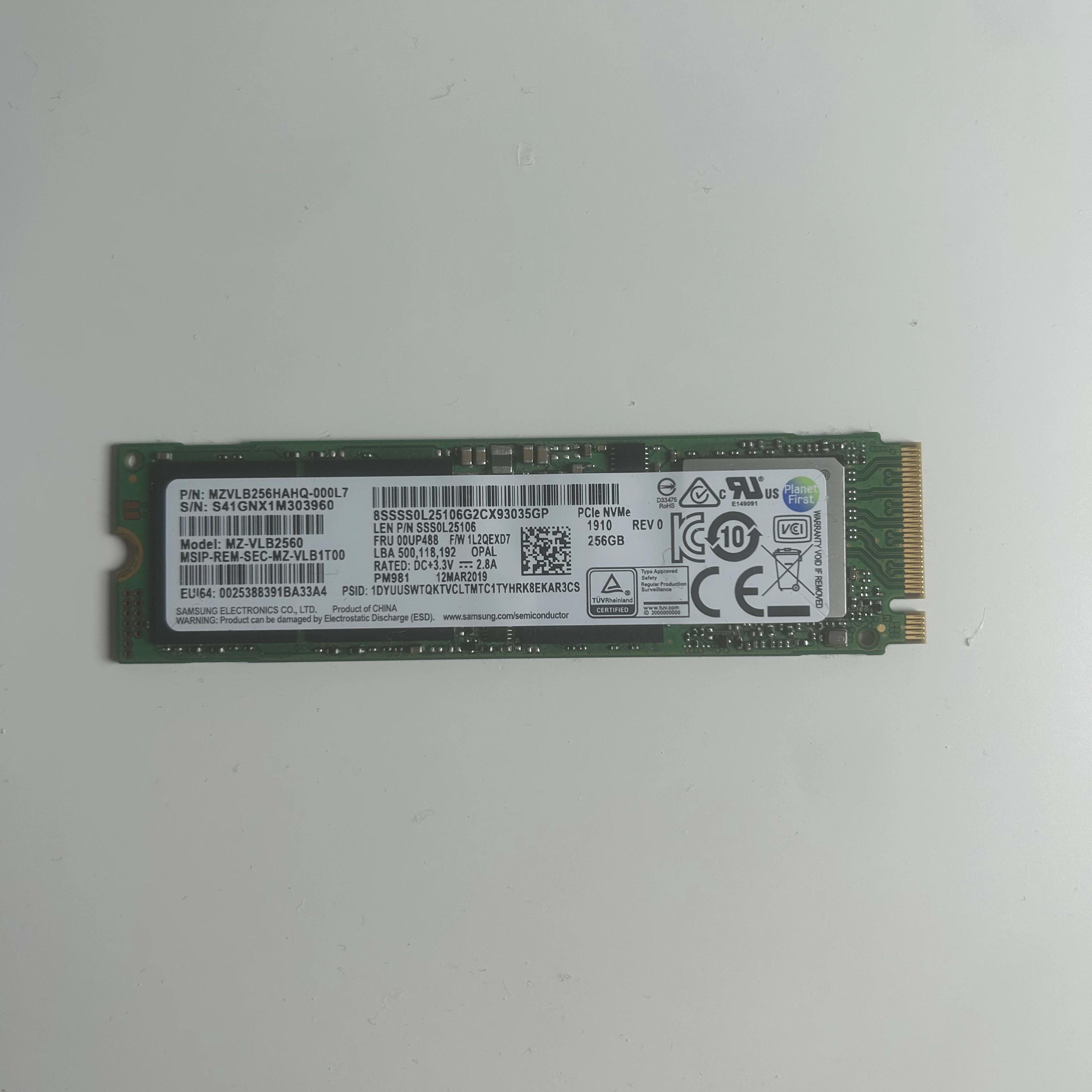 256 GB Lenovo SSD