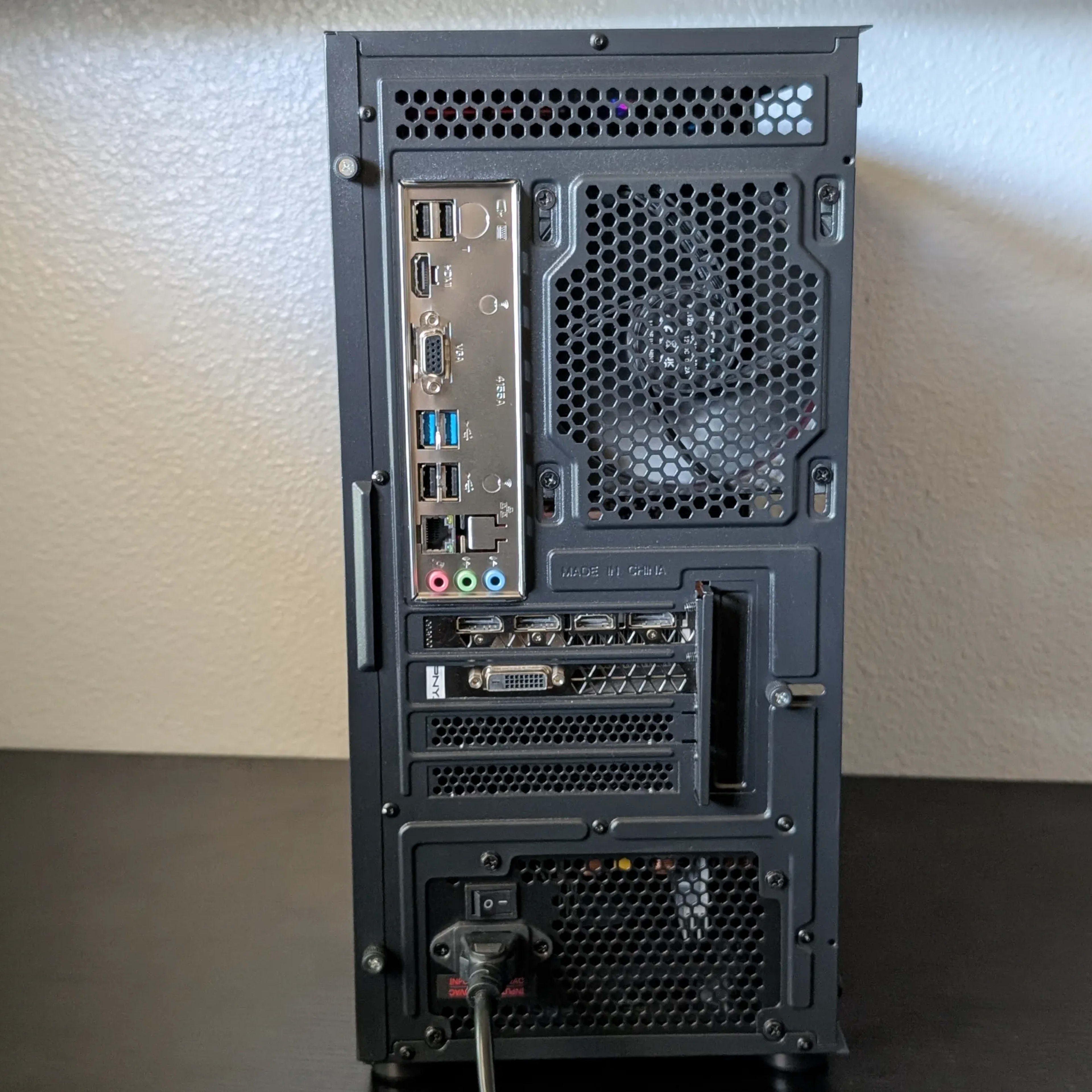 自作pc ryzen7 2700 gtx1080 16gb/512gb 自作pc ryzen7 2700 gtx1080 16gb/512gb