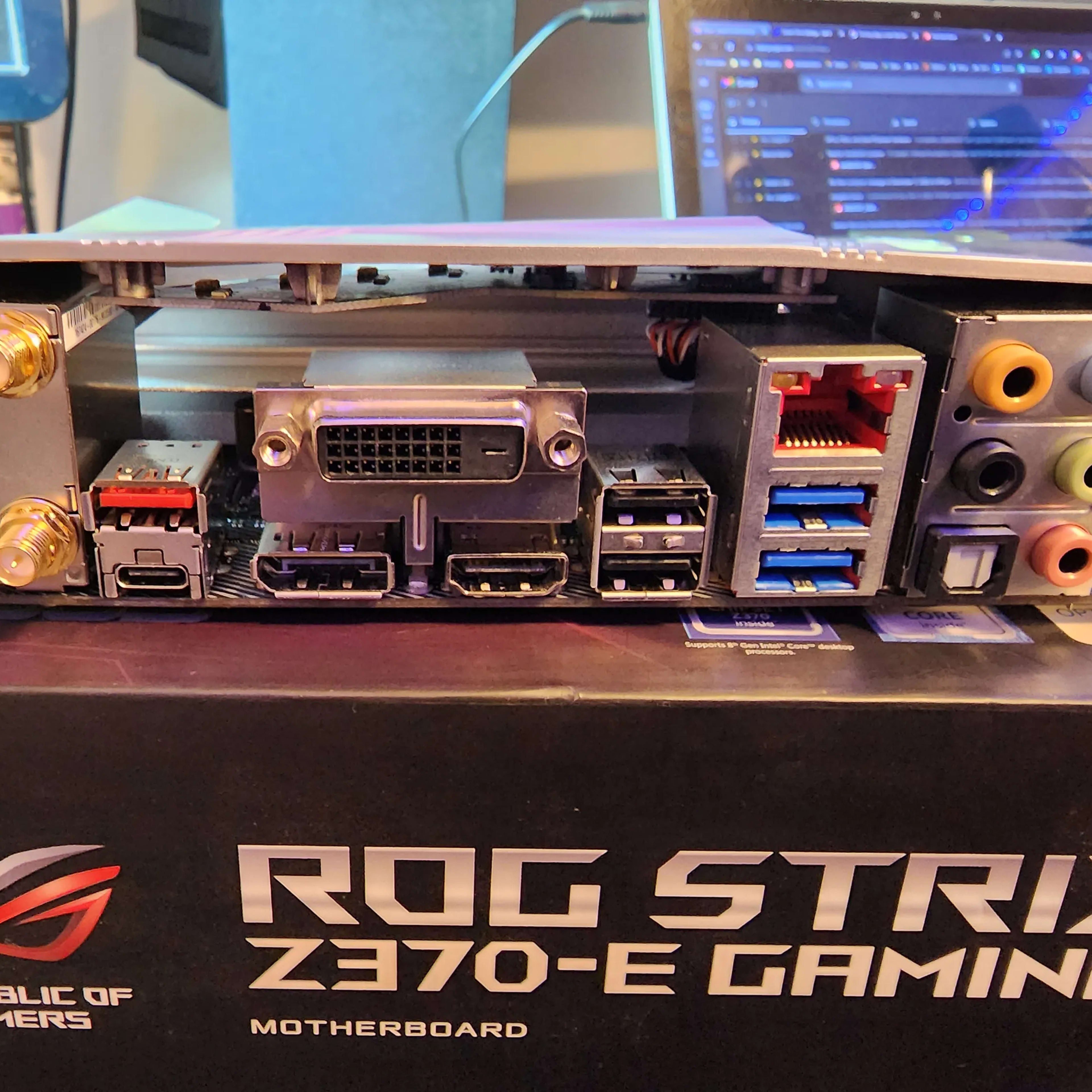 ASUS ROG STRIX Z370-E GAMING Mothrboard Intel Z370 LGA 1151 ATX DDR4 M.2