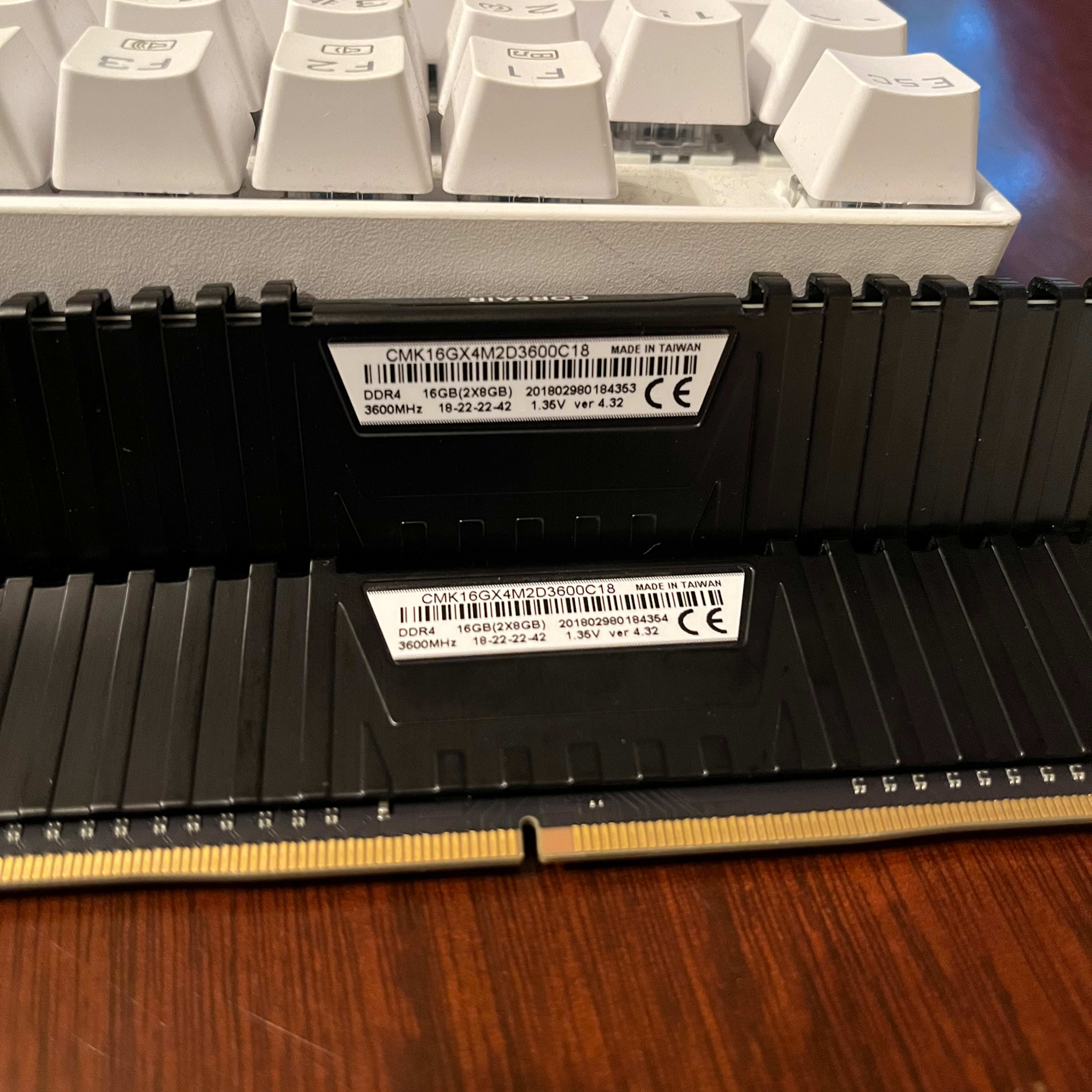 Corsair Vengeance 16 gb 3600 MHz CL18