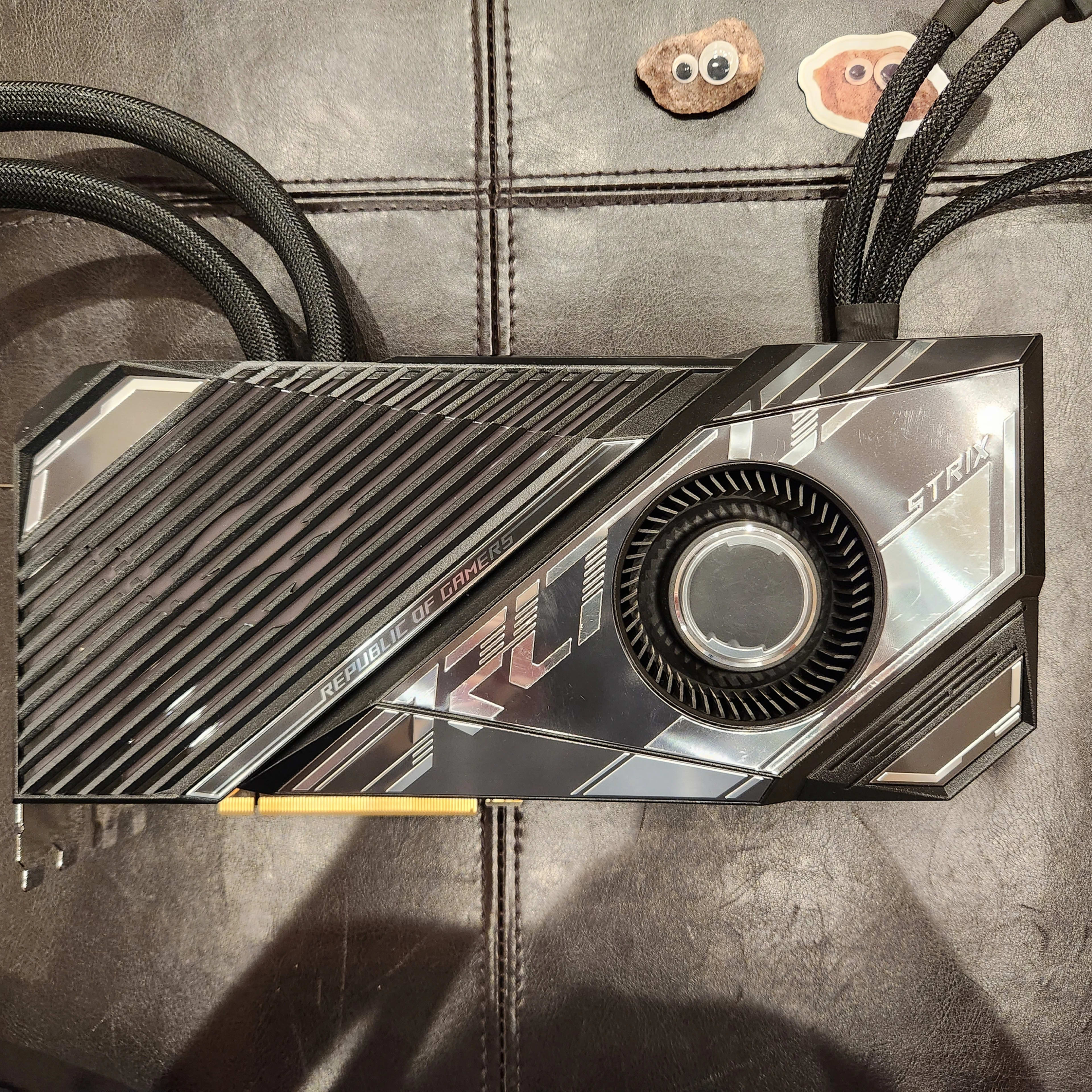 RTX 3090Ti 24GB (ASUS Strix LC) - Used/Scratched