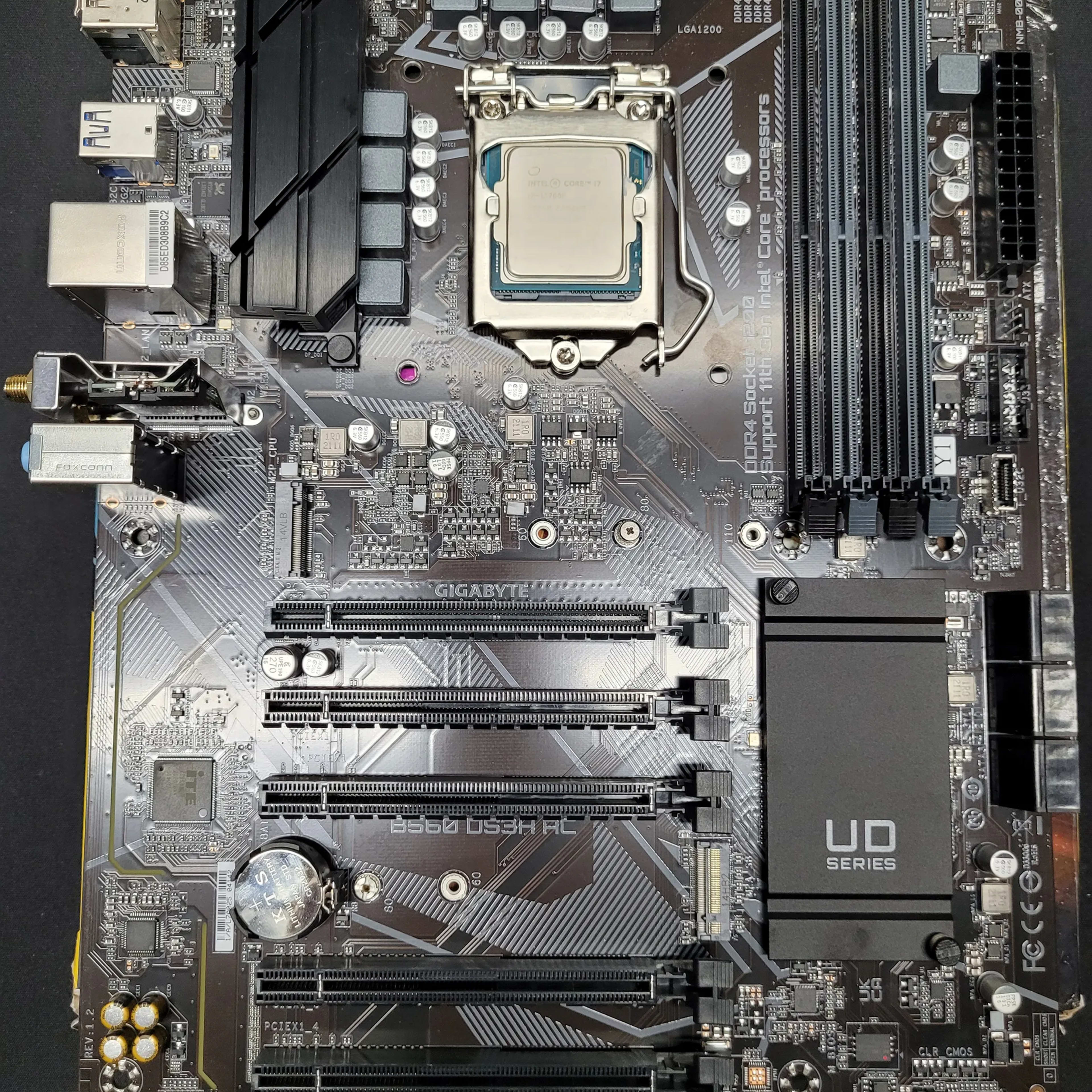 Motherboard and CPU Combo - Gigabyte B560 DS3H AC & Intel i7 11700f