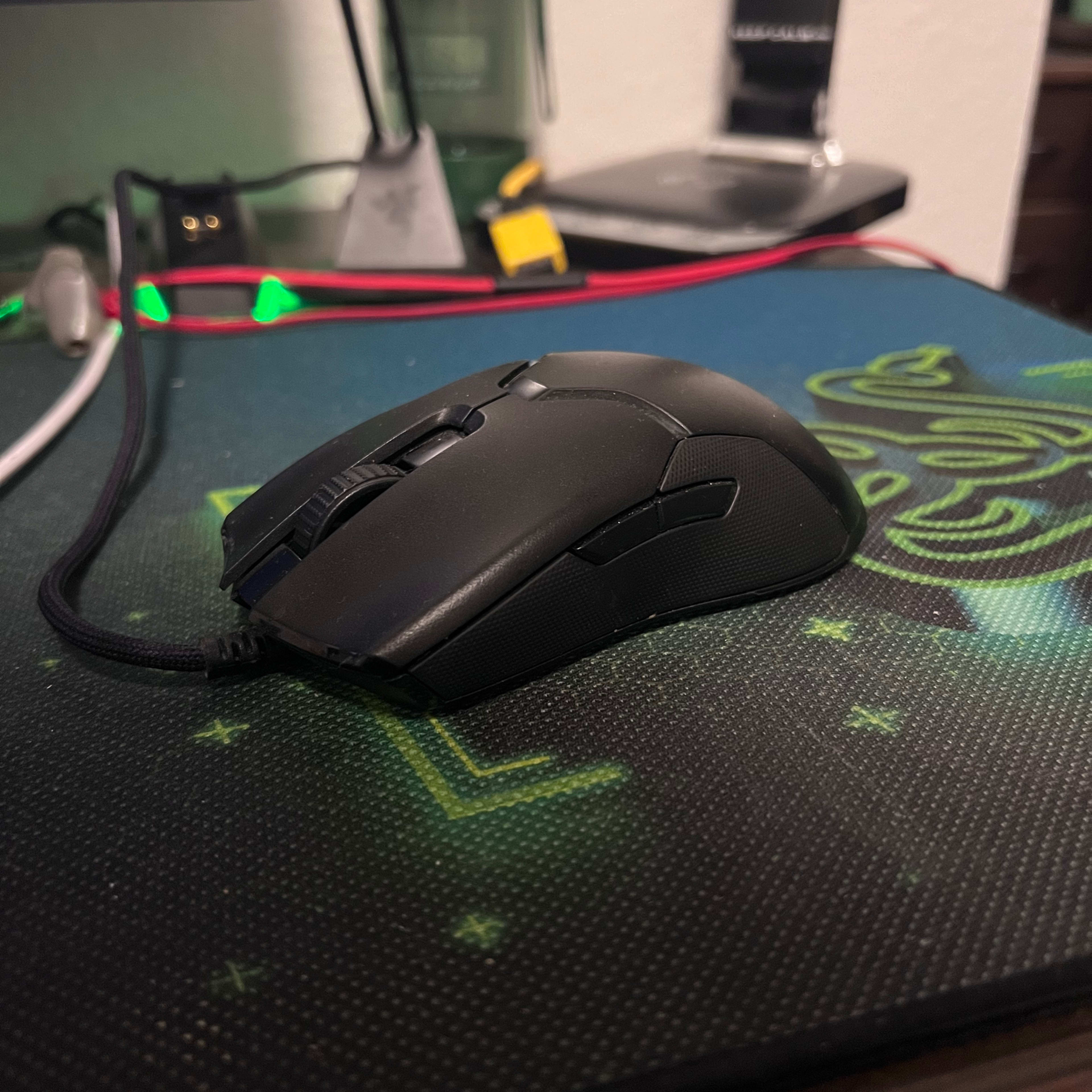 Razer Viper 8KHz Ambidextrous Wired Gaming Mouse (USED)