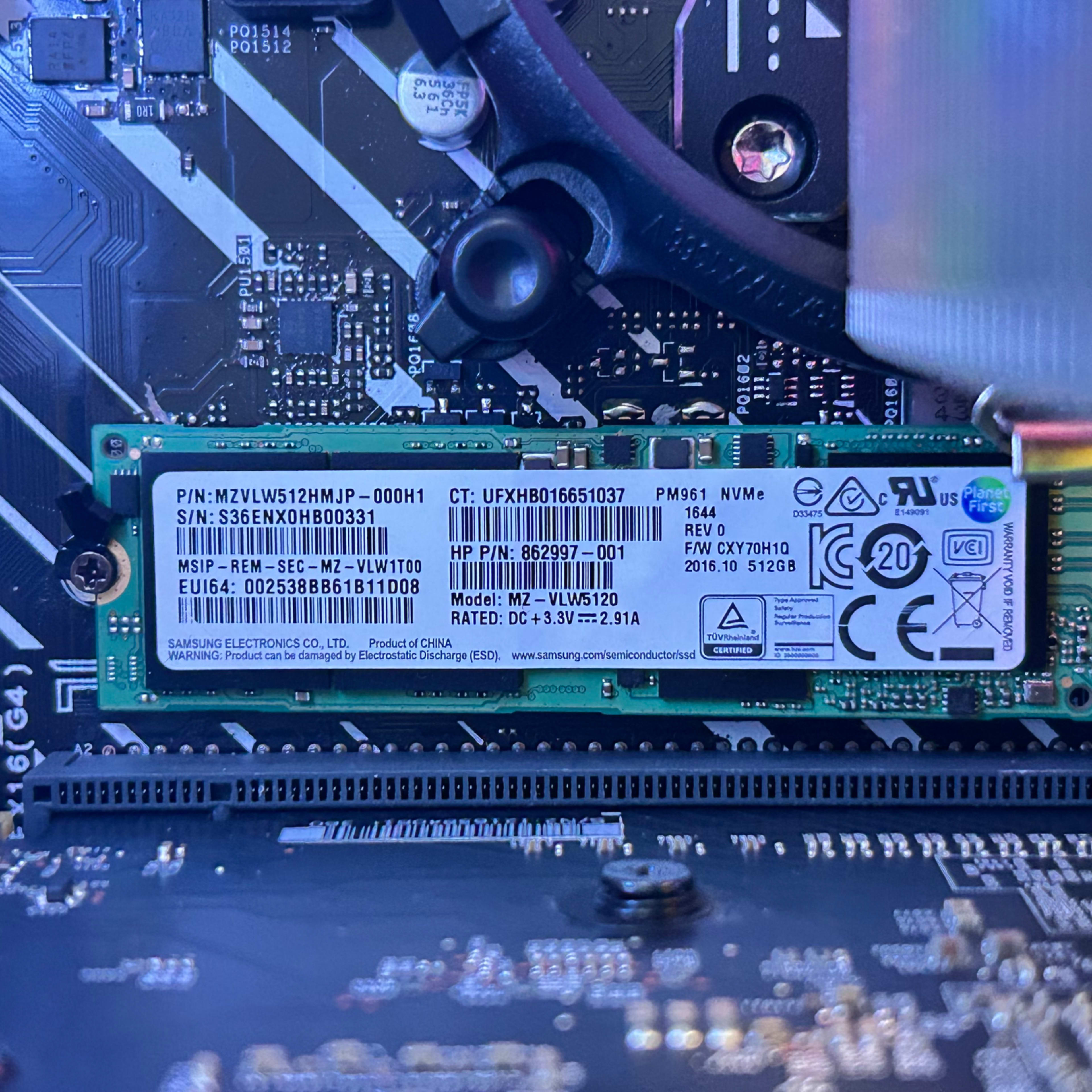 Intel i5-12th, 16GB, RTX 2060 GDDR6, 512GB M2 NVMe SSD, 512 Intel i5-12th, 16GB, RTX 2060 GDDR6, 512GB M2 NVMe SSD, 512