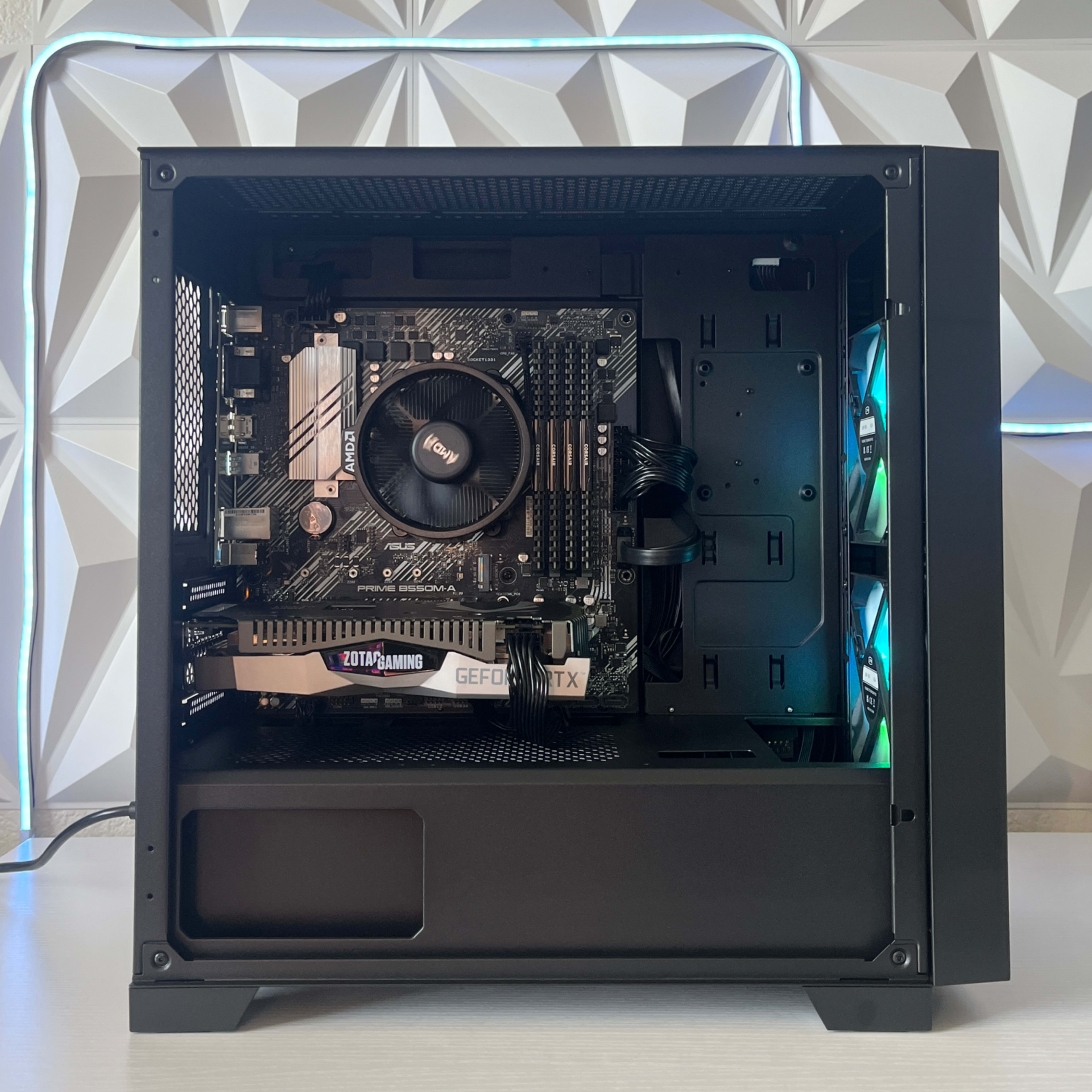 RTX 2060 SUPER 8GB, Ryzen 7 2700X, 16GB RAM | Black RGB RTX 2060 SUPER 8GB, Ryzen 7 2700X, 16GB RAM | Black RGB