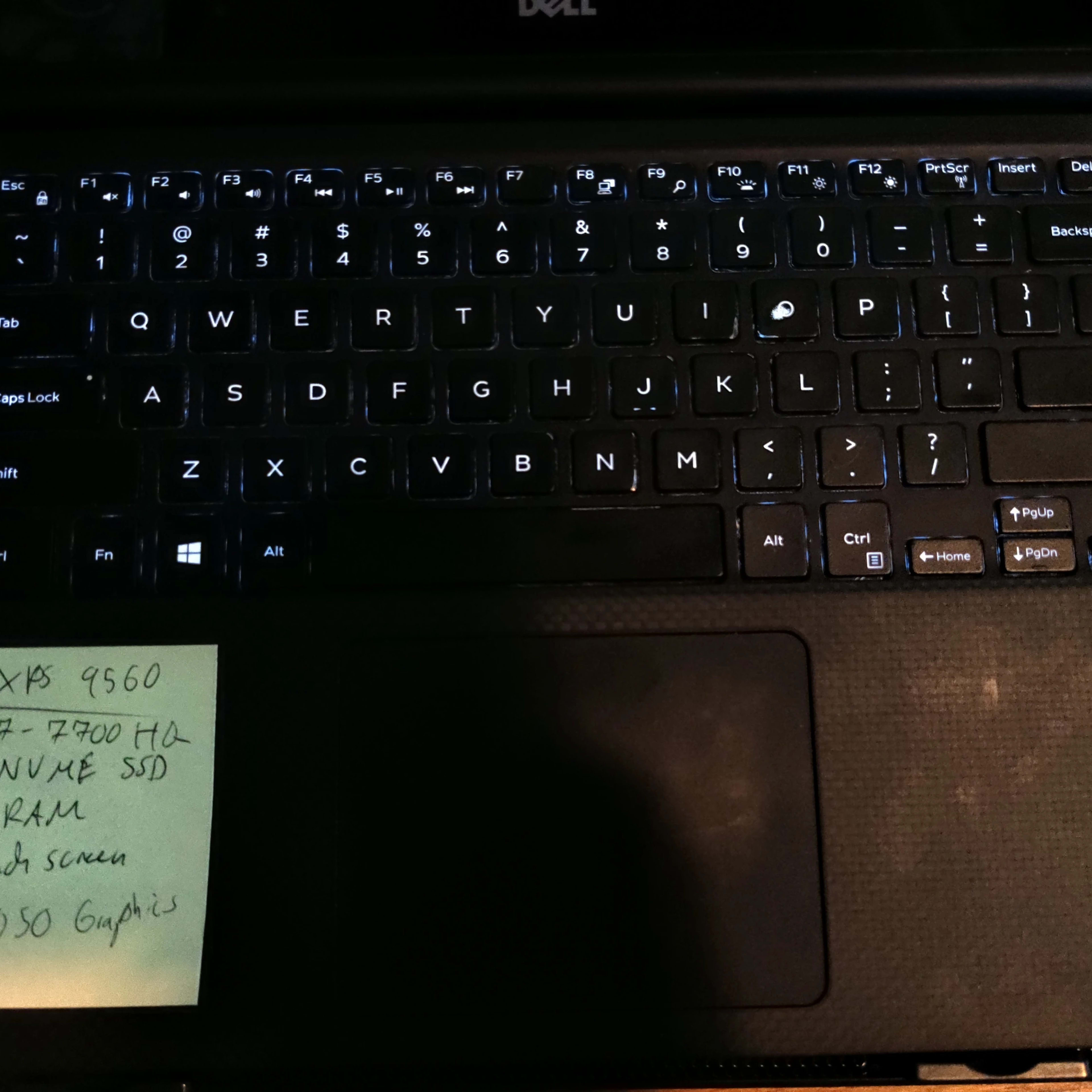 Dell XPS 9560 (4k, i7, 16GB, 1TB, 1050) | Jawa Dell XPS 9560 (4k, i7, 16GB, 1TB, 1050) | Jawa
