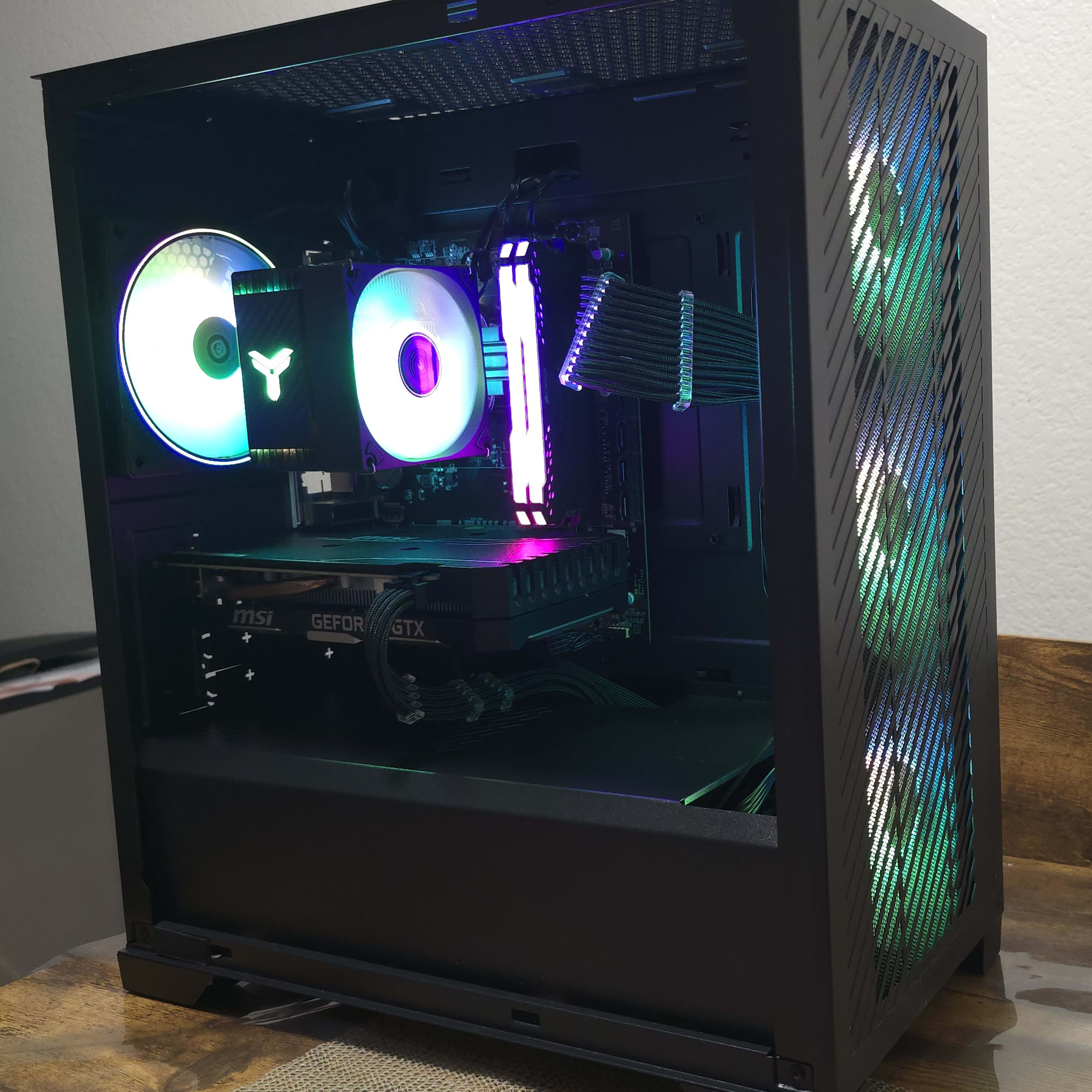 Gaming PC! AMD Ryzen 5 2600X / Nvidia GTX 1660 / 16GB RAM | Jawa Gaming PC! AMD Ryzen 5 2600X / Nvidia GTX 1660 / 16GB RAM | Jawa