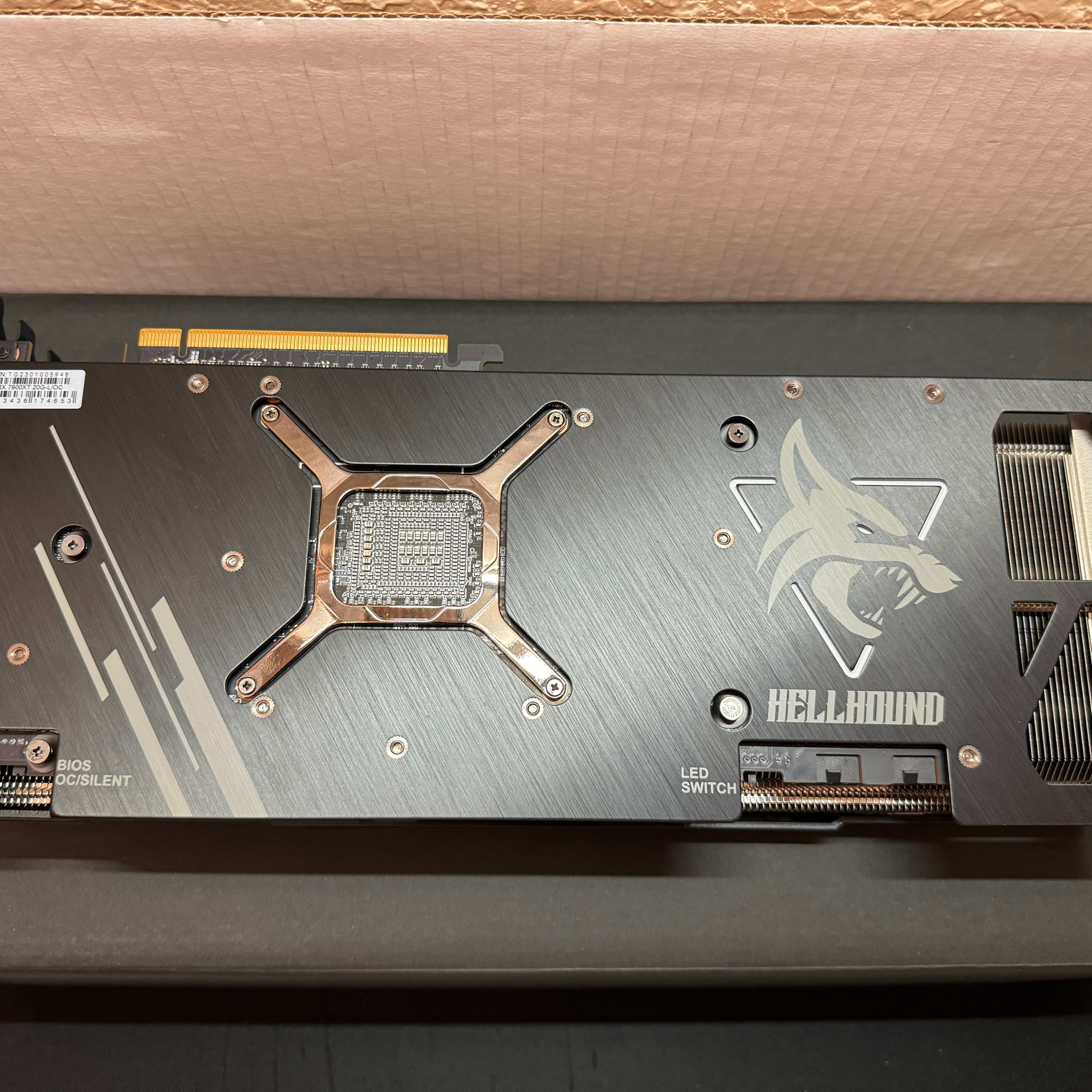 AMD RADEON RX 7900 XT Graphics Card 20GB Powercolor Hellhound