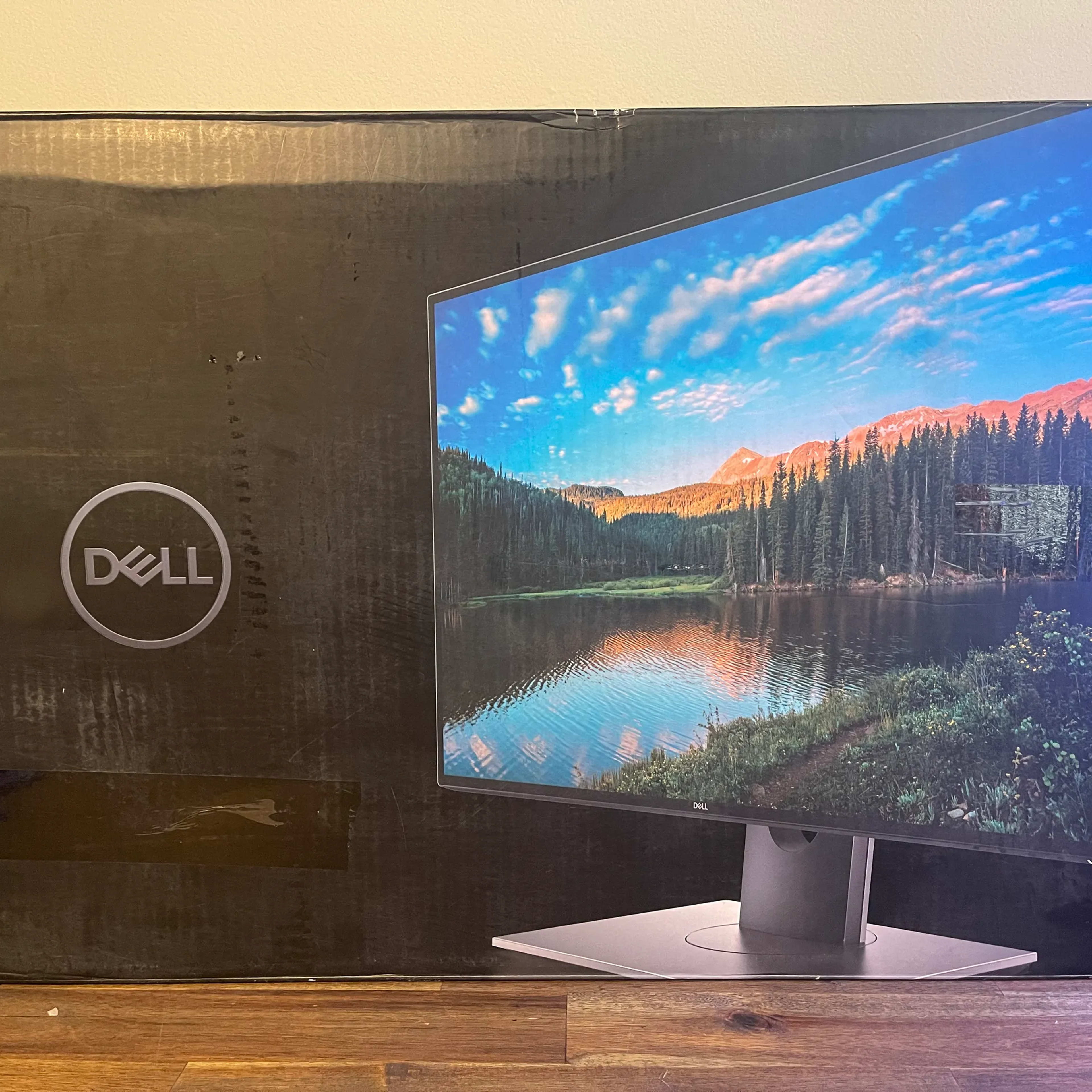 Dell U2720QM 27 Dell U2720QM 27